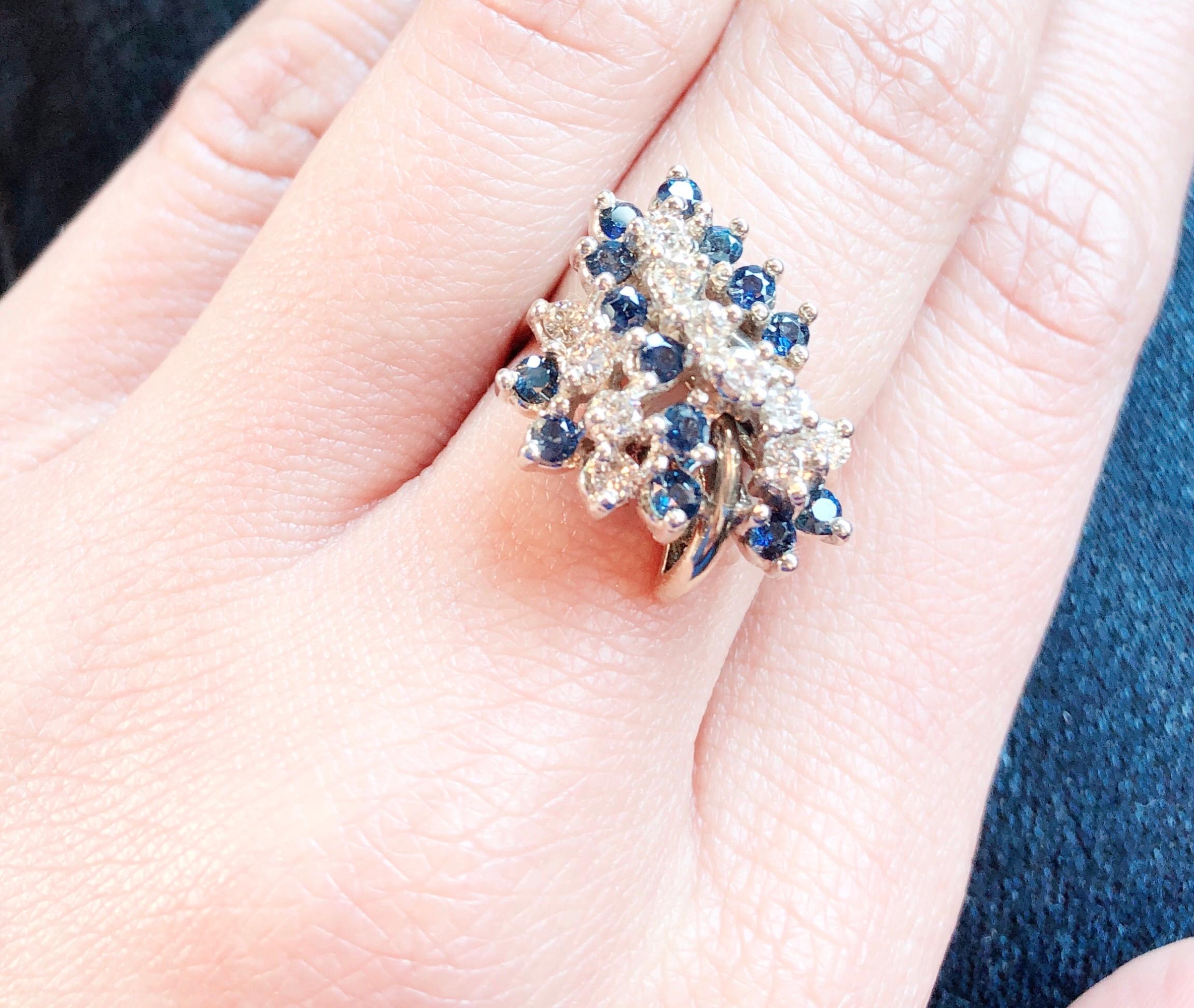 Women's or Men's 14 Karat Yellow Gold Ring with Sapphire and Diamond Cluster For Sale