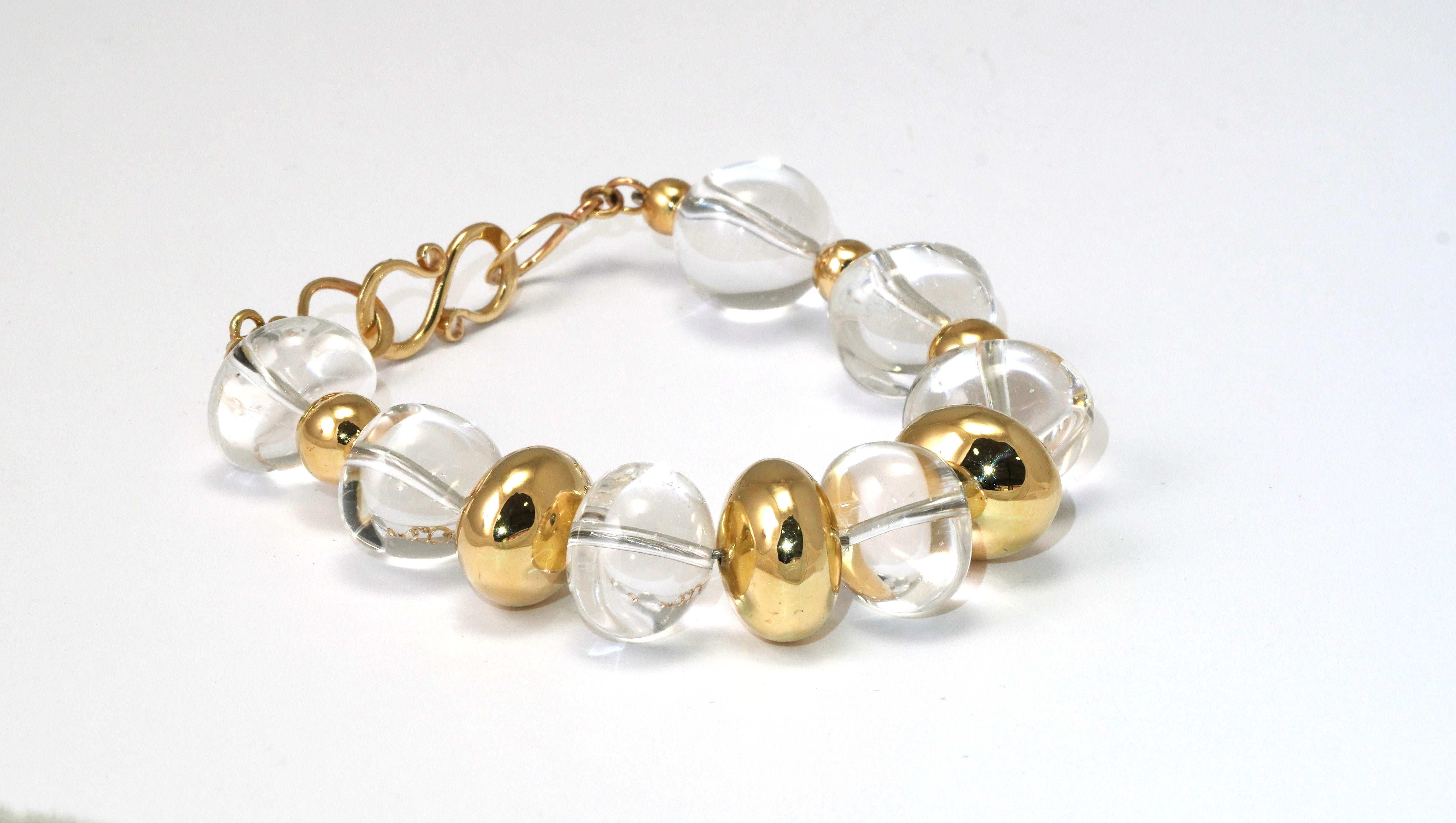 14 Karat Yellow Gold Rock Crystal Bracelet  In New Condition For Sale In София, BG