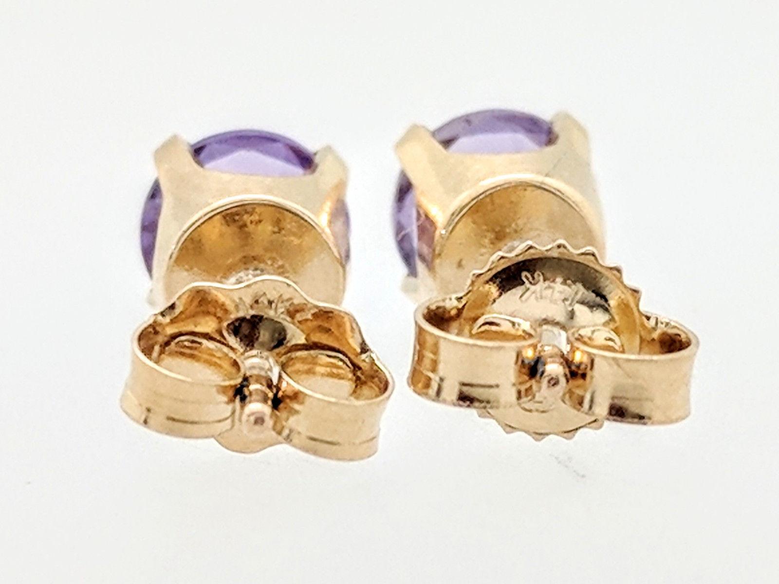 Women's or Men's 14 Karat Yellow Gold Round Amethyst Four-Prong Stud Earrings