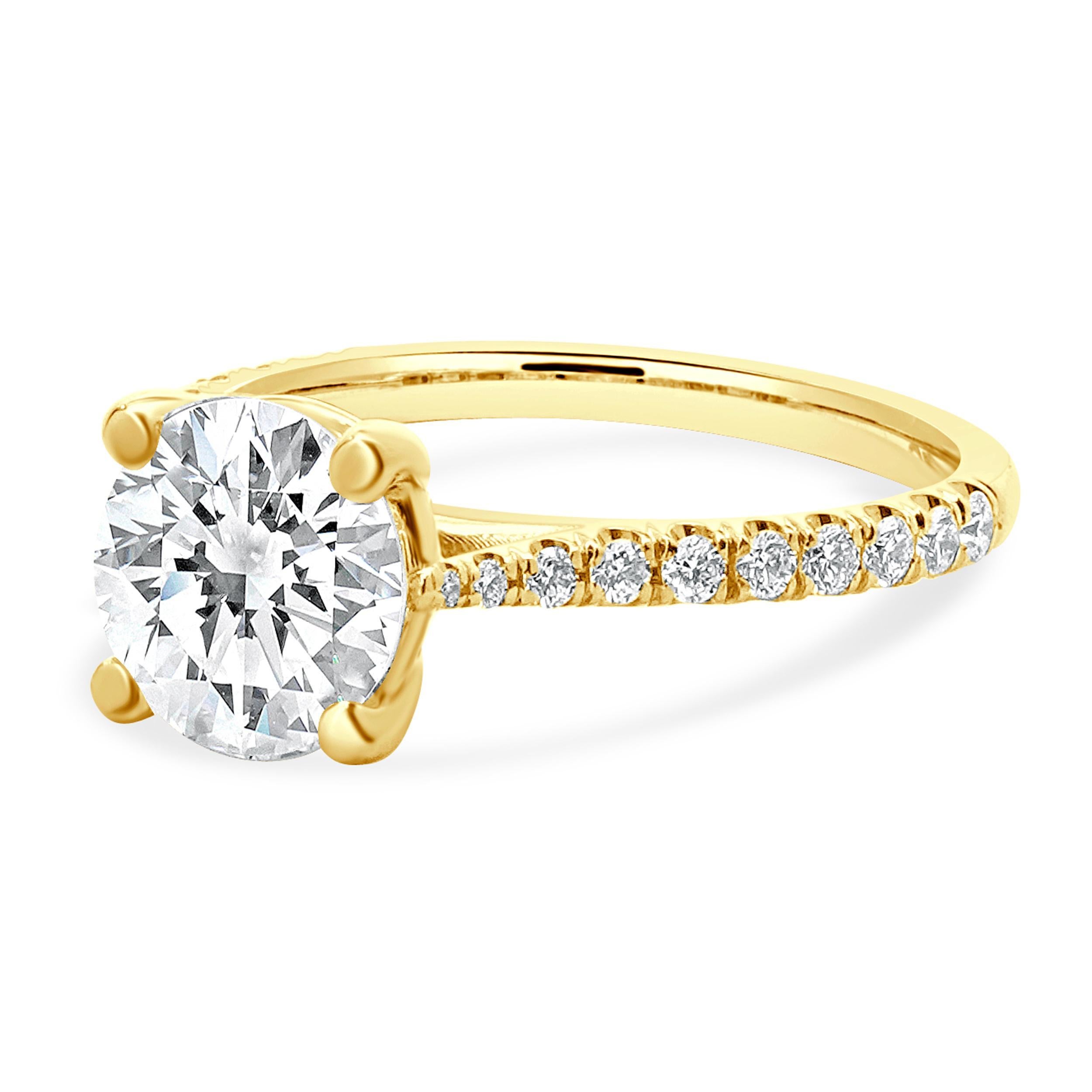 MATERIAL: 14K Gelbgold
Zentraler Diamant: 1 runder Brillantschliff = 1,86ct
Farbe: H
Klarheit: VS2
Diamant: 20 runde Diamanten im Brillantschliff = 0,45cttw
Farbe: G
Klarheit: SI1
Ringgröße: 7 (bitte erlauben Sie bis zu 2 zusätzliche Arbeitstage für