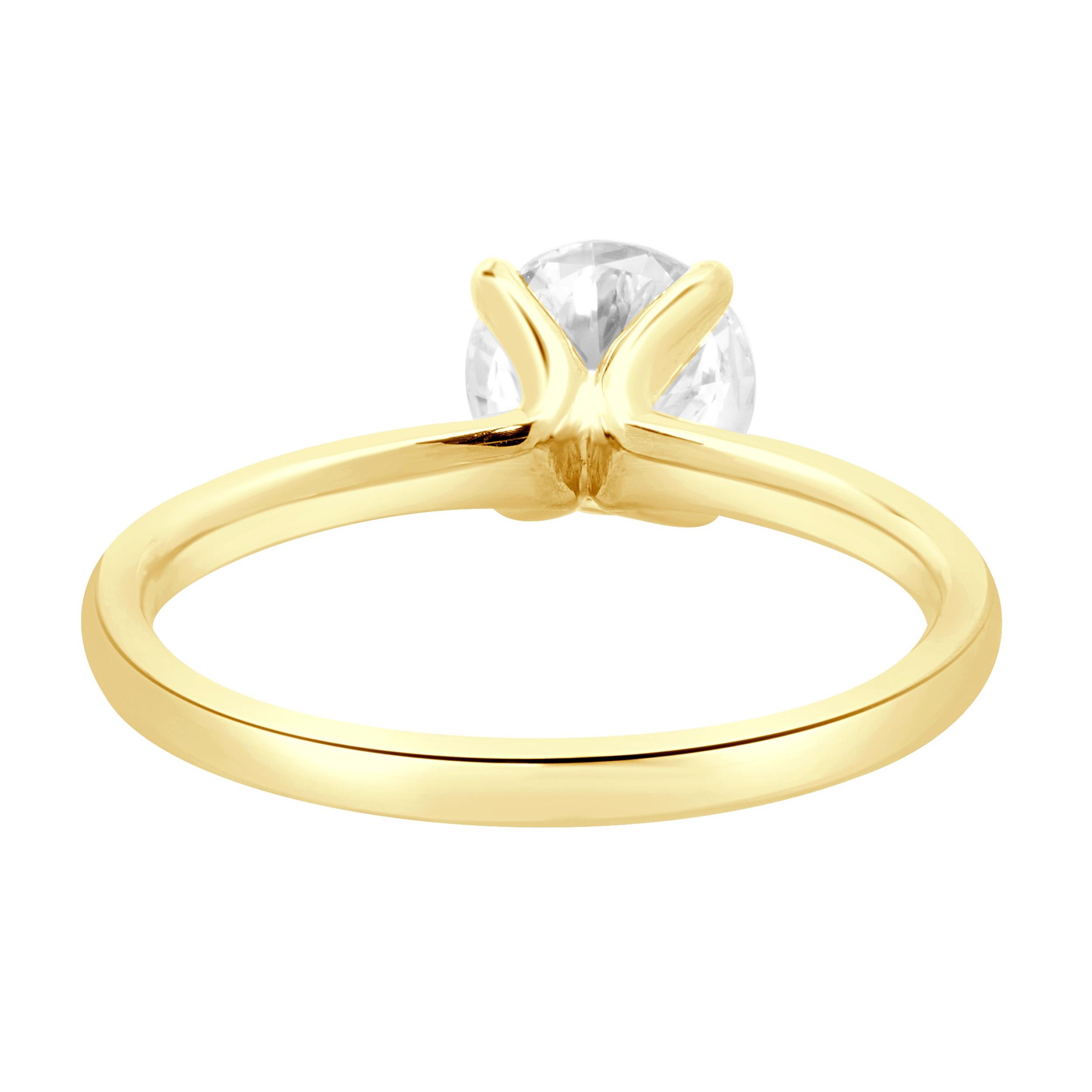 Round Cut 14 Karat Yellow Gold Round Brilliant Cut Diamond Engagement Ring For Sale