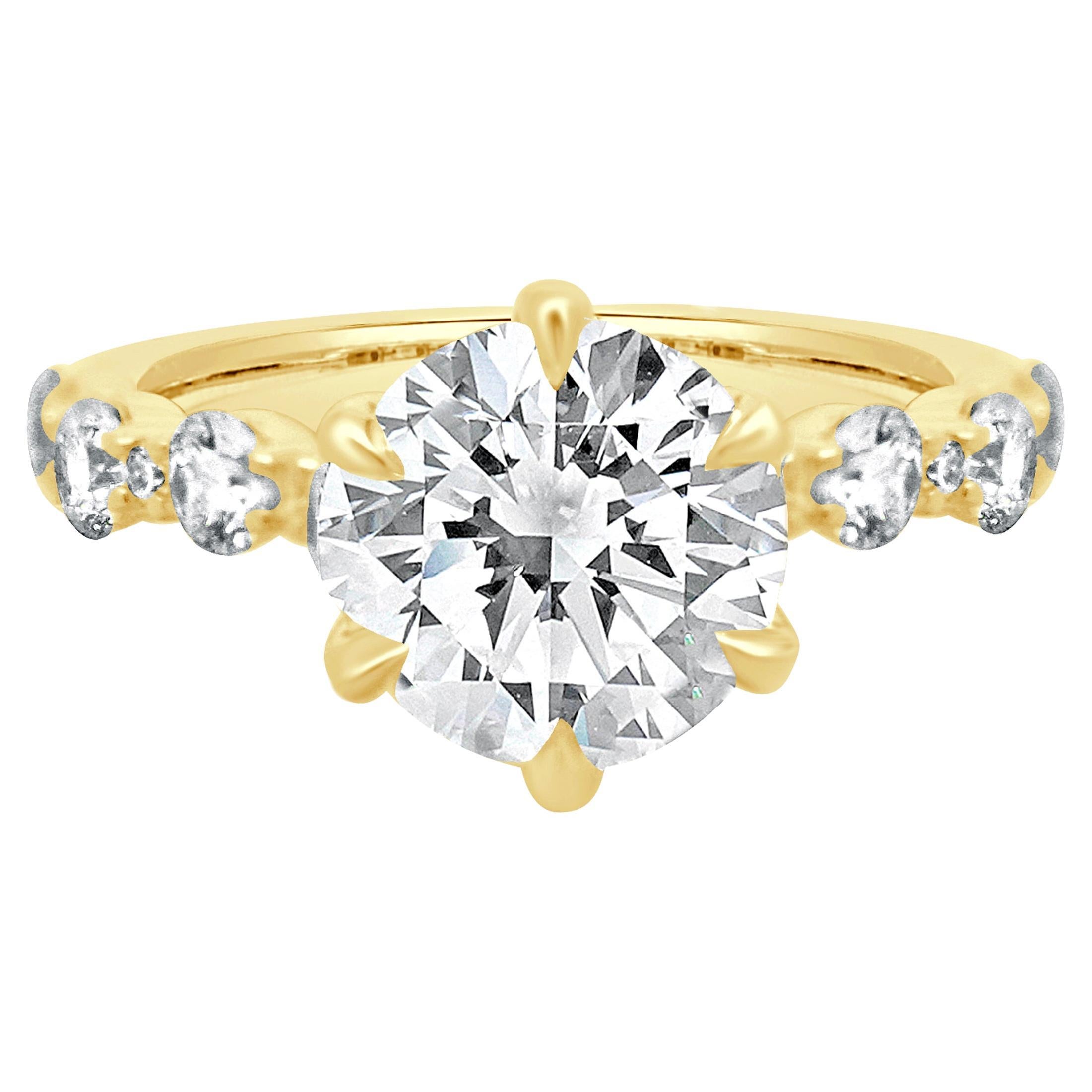Verlobungsring aus 14 Karat Gelbgold mit rundem Diamanten im Brillantschliff