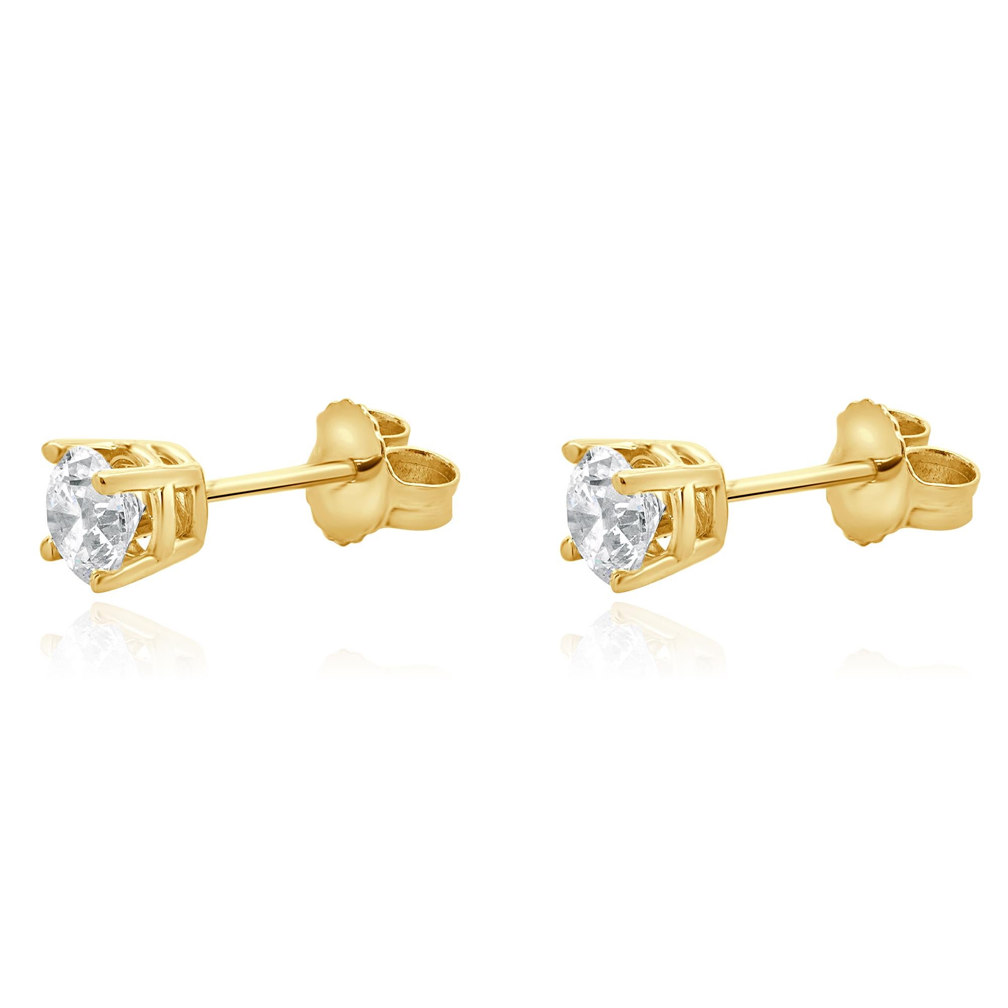 Matériau : Or jaune 14K
Diamants : 2 diamants ronds de taille brillant = 0,80cttw
Couleur : H
Clarté : I2
Dimensions : les boucles d'oreilles mesurent environ 4.8 mm de diamètre.
Fermetures : dos à friction
Poids : 0,94 grammes