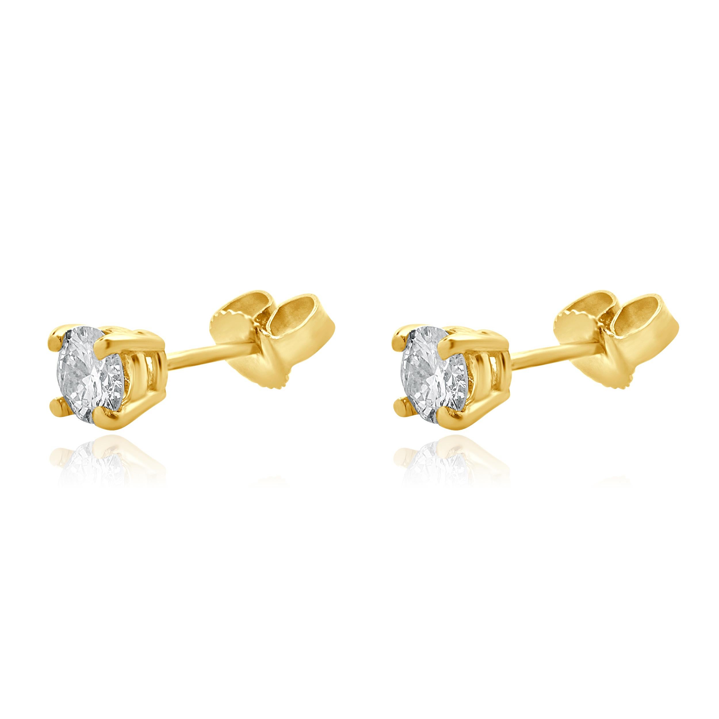 Matériau : Or jaune 14K
Diamants : 2 diamants ronds de taille brillant = 0,50cttw
Couleur : G
Clarté : SI1-2
Dimensions : les boucles d'oreilles mesurent environ 4.4 mm.
Fermetures : dos à friction
Poids : 0,80 grammes

