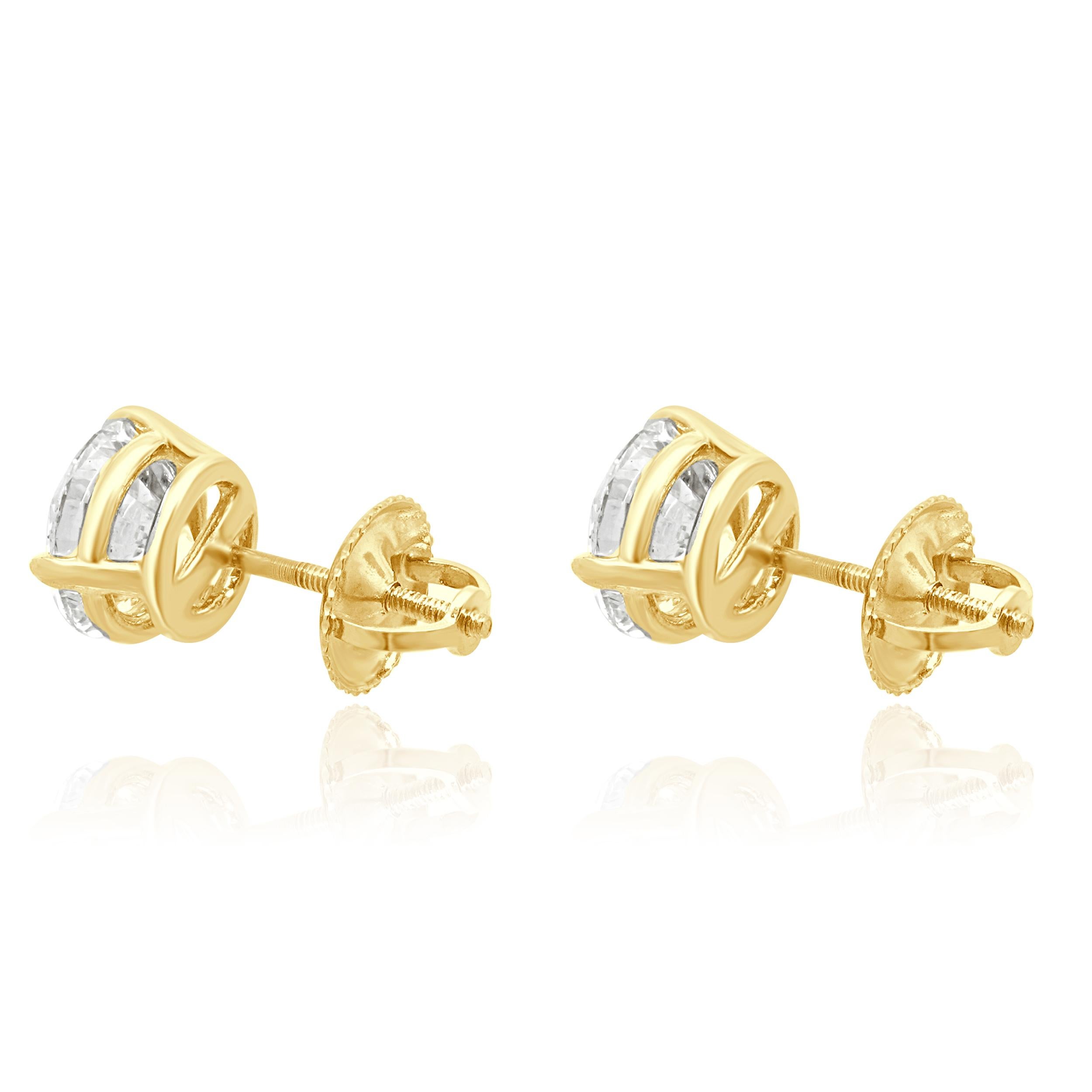 Taille brillant Clous d'oreilles en or jaune 14 carats avec diamants taille brillant rond en vente