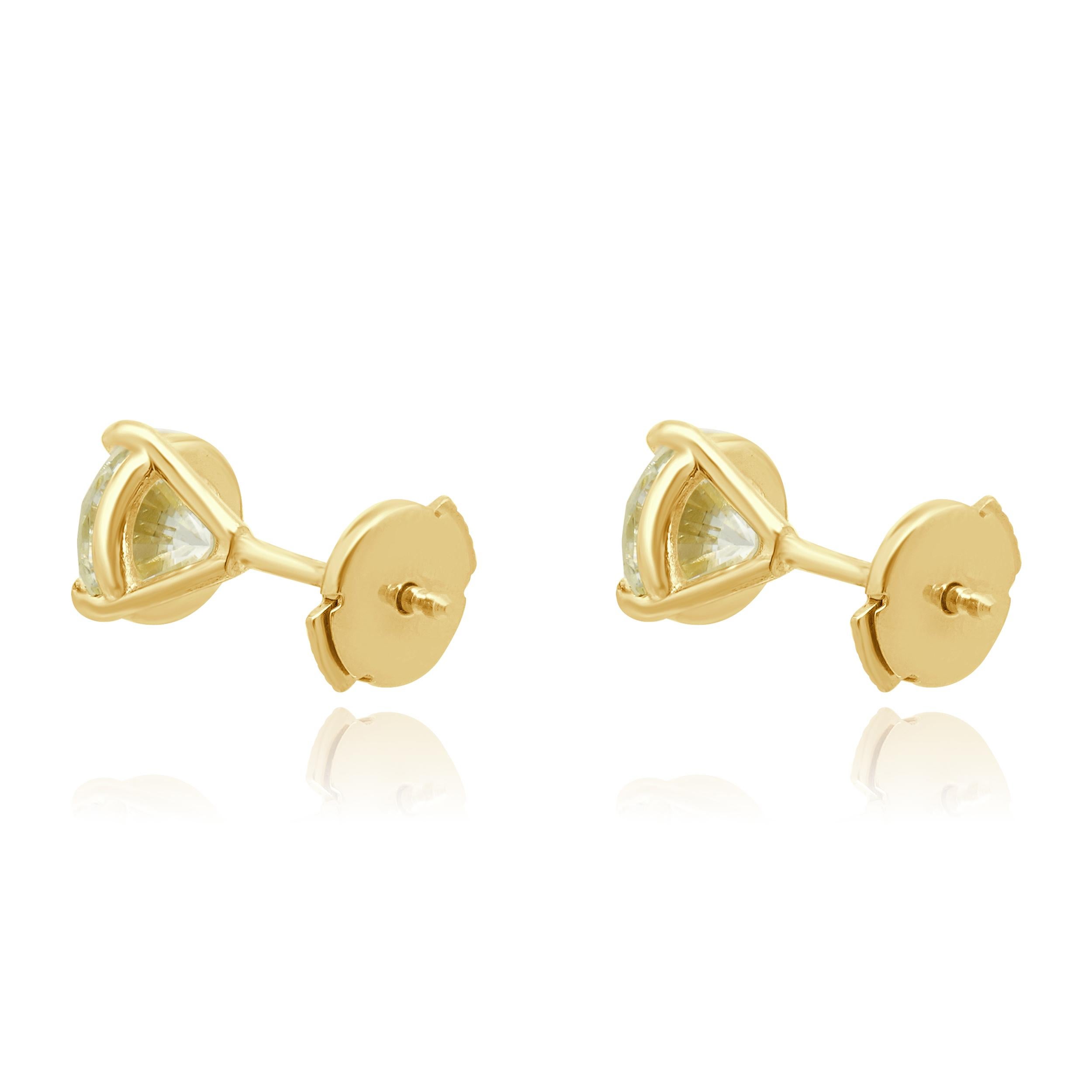 Taille brillant Clous d'oreilles en or jaune 14 carats avec diamants taille brillant rond en vente