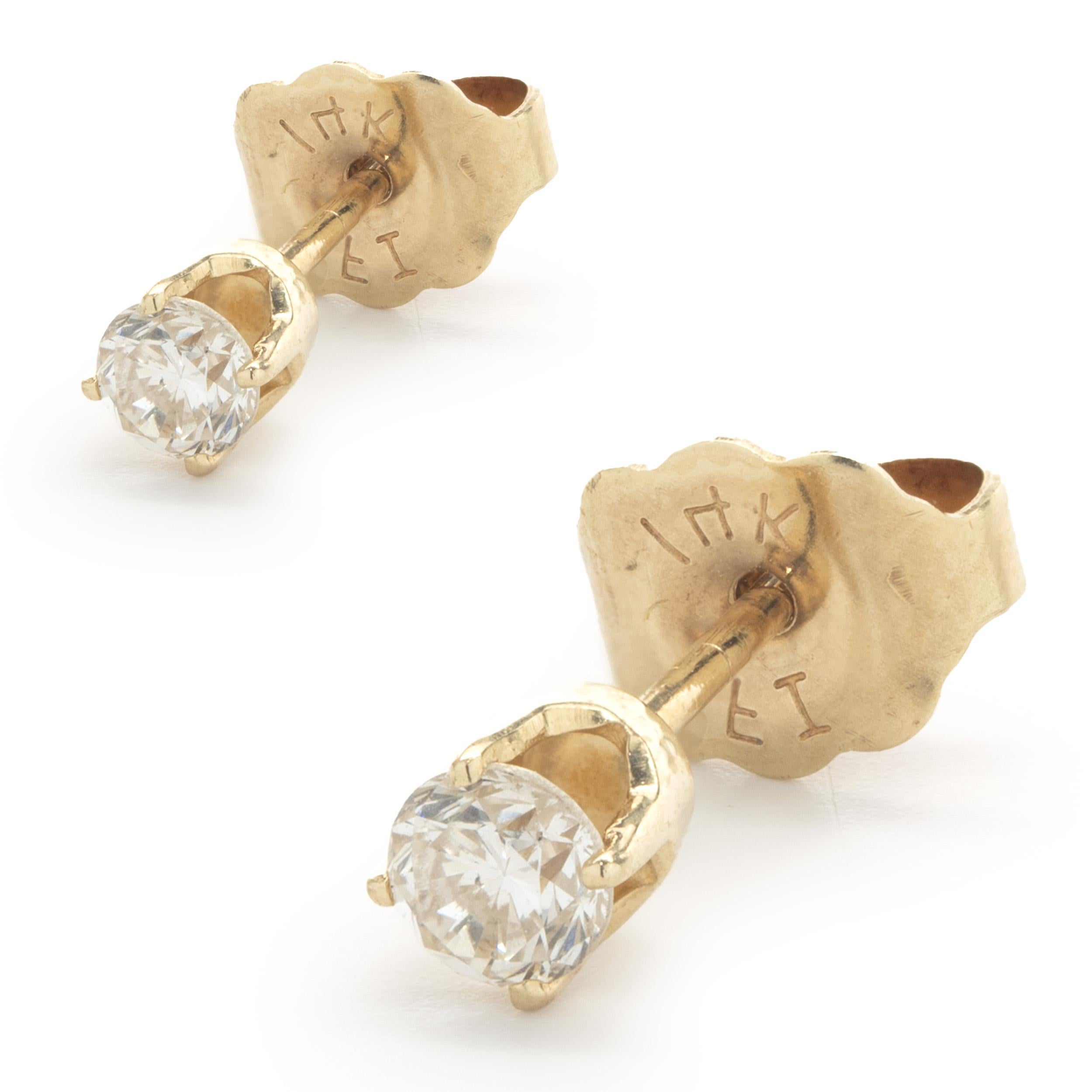 14 Karat Yellow Gold Round Brilliant Cut Diamond Stud Earrings In Excellent Condition In Scottsdale, AZ