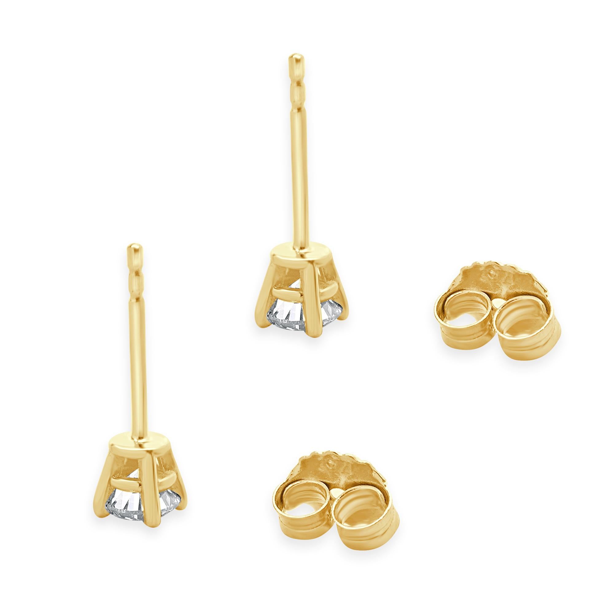 Clous d'oreilles en or jaune 14 carats avec diamants taille brillant rond Excellent état - En vente à Scottsdale, AZ