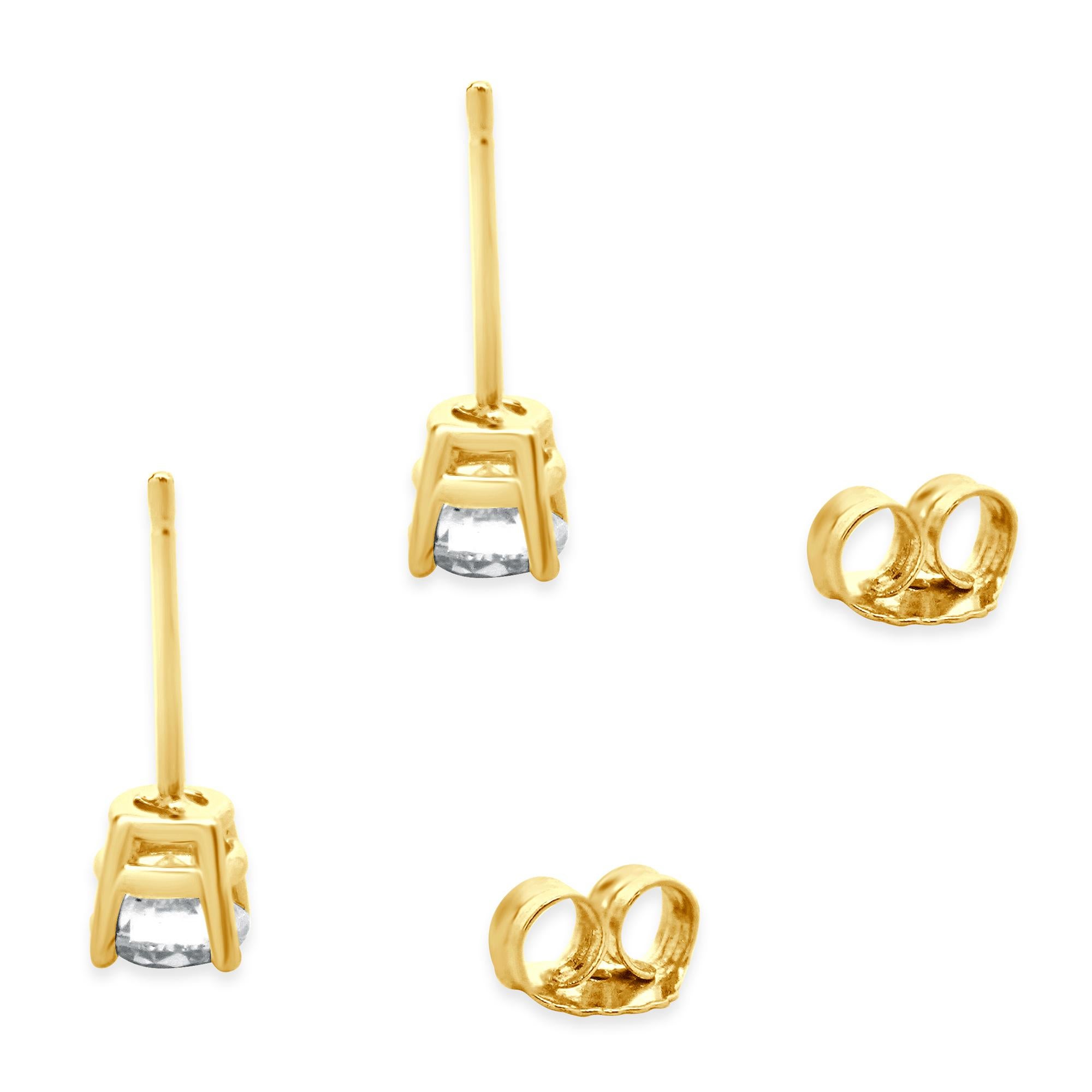 Clous d'oreilles en or jaune 14 carats avec diamants taille brillant rond Excellent état - En vente à Scottsdale, AZ