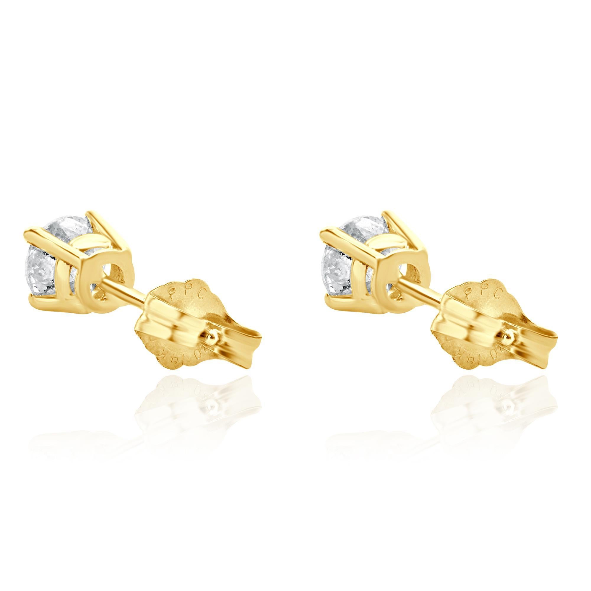 Clous d'oreilles en or jaune 14 carats avec diamants taille brillant rond Excellent état - En vente à Scottsdale, AZ
