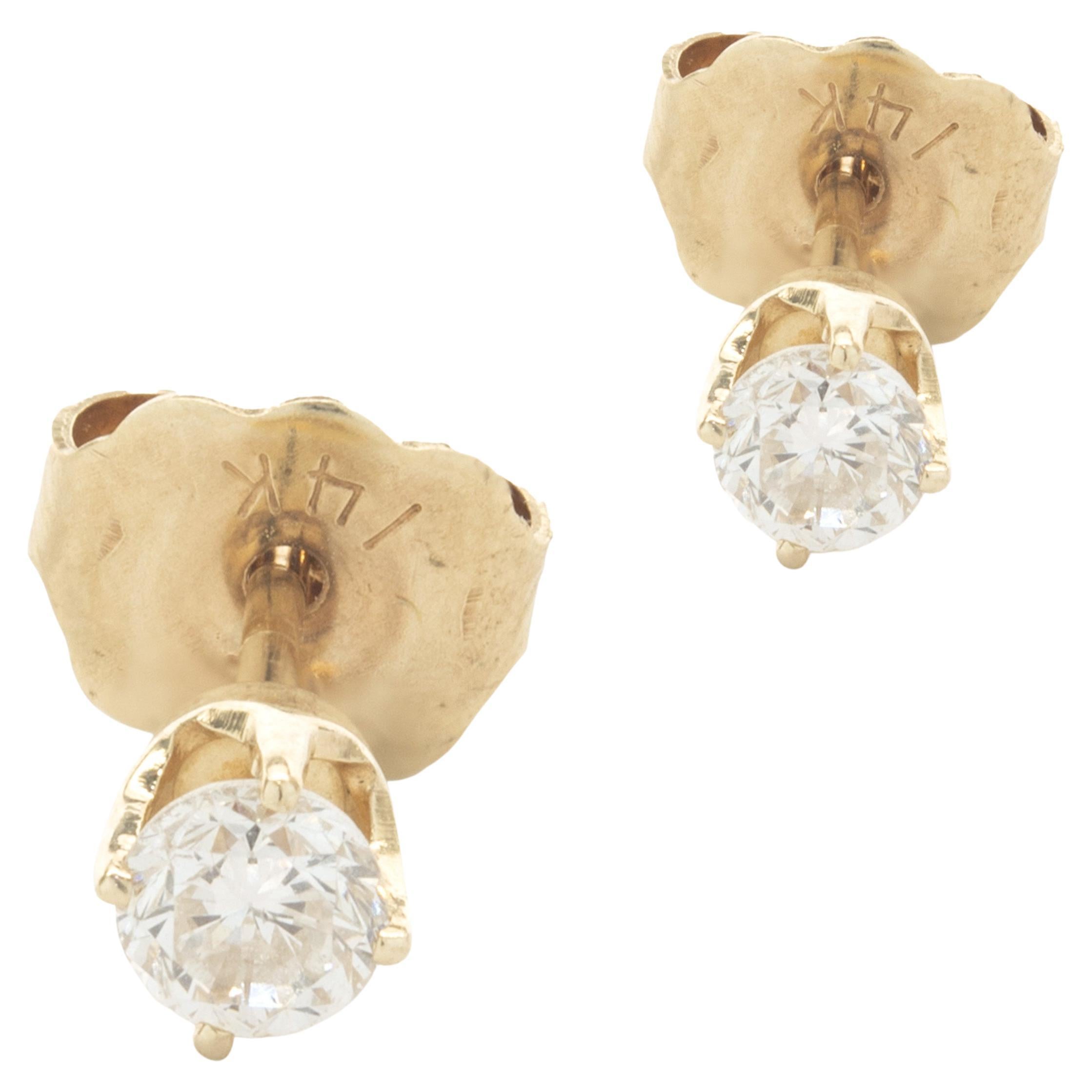 14 Karat Yellow Gold Round Brilliant Cut Diamond Stud Earrings