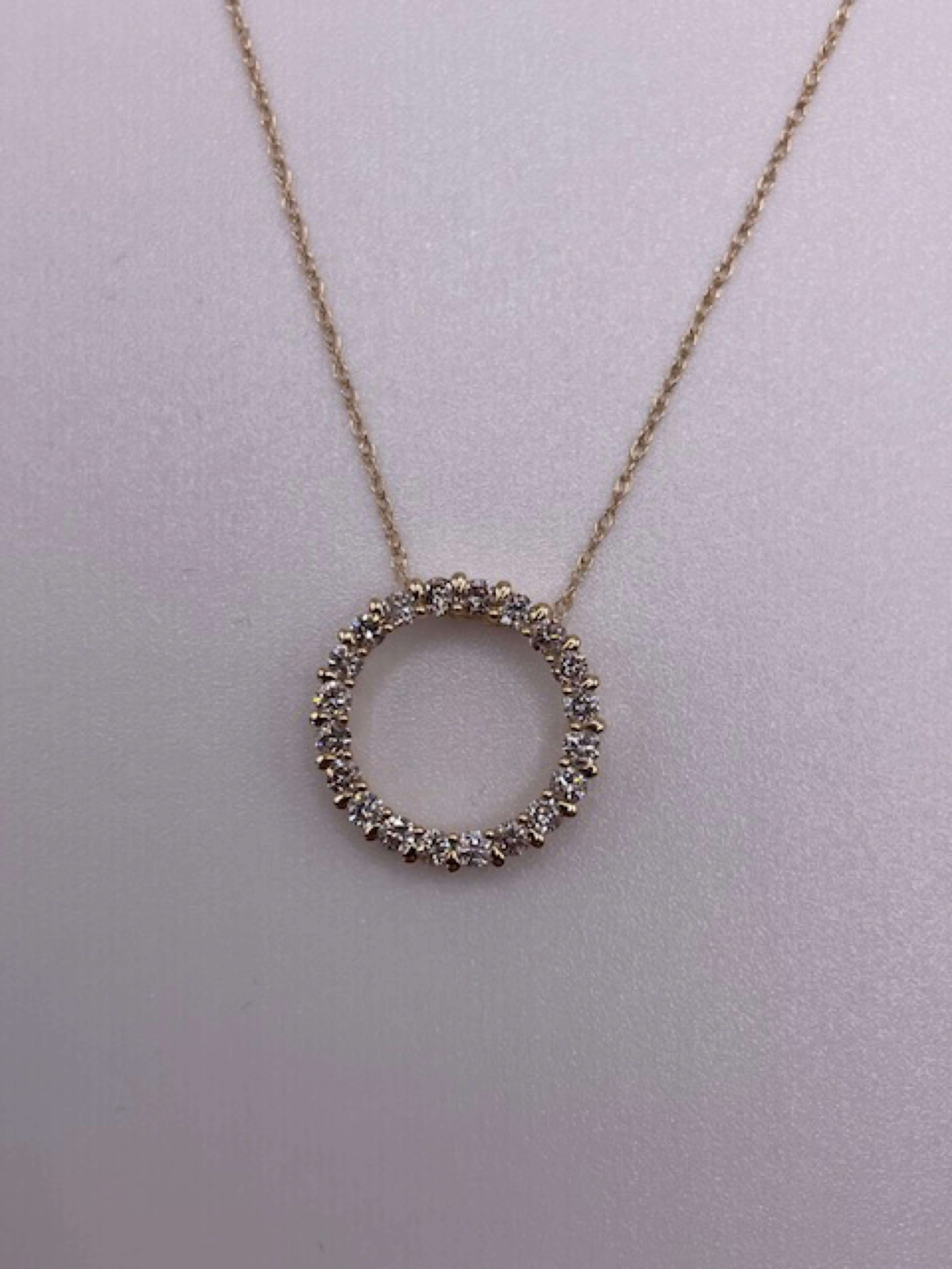 14 Karat Yellow Gold Round Brilliant Diamond Necklace For Sale 1