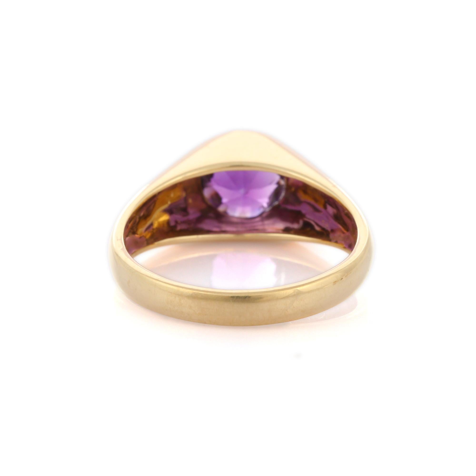 For Sale:  Unisex 14 Karat Yellow Gold Round Cut Amethyst Solitaire Ring 5