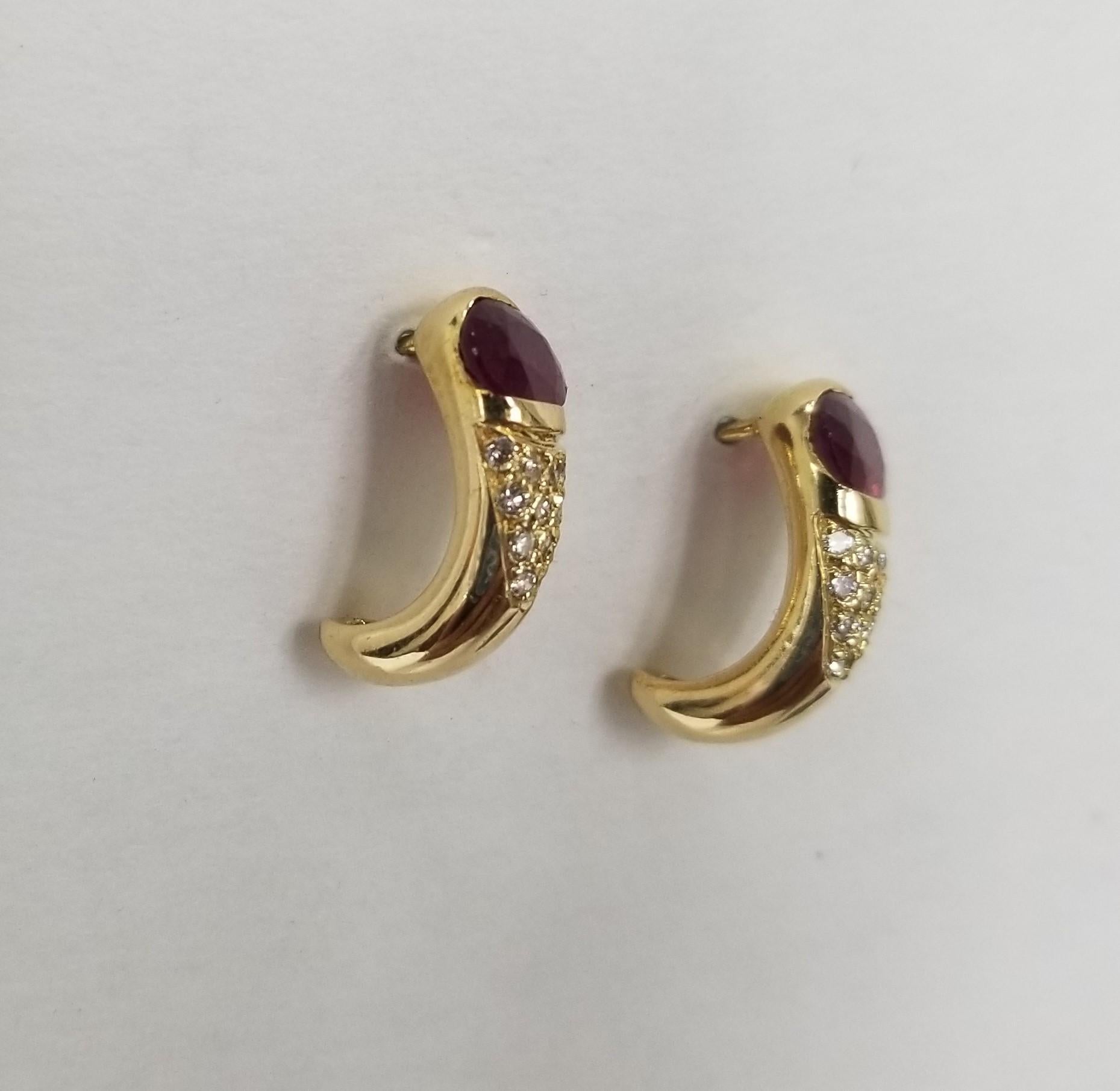 14 Karat Yellow Gold Ruby and Diamond Earrings 
*Motivated to Sell - Please make a Fair Offer*
Specifications:
Metal: 14K Yellow Gold
Main Stone: 2 Ruby oval cut 7mm x 5mm 2.00cts.
Center Stone: 32 Diamonds .60 pts.
Color: G
Clarity: VS2-SI1
Gram