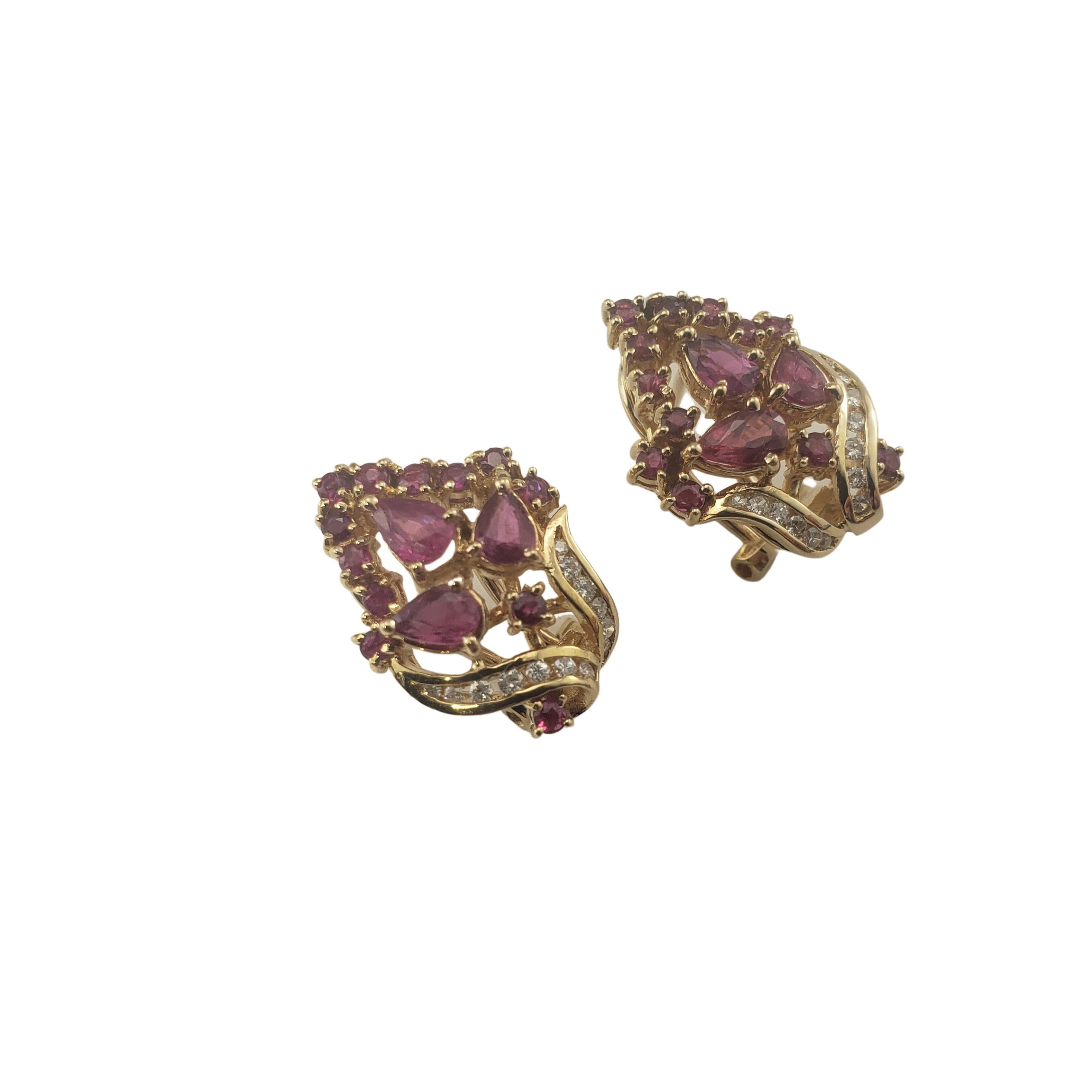 Brilliant Cut 14 Karat Yellow Gold Natural Ruby and Diamond Earrings For Sale