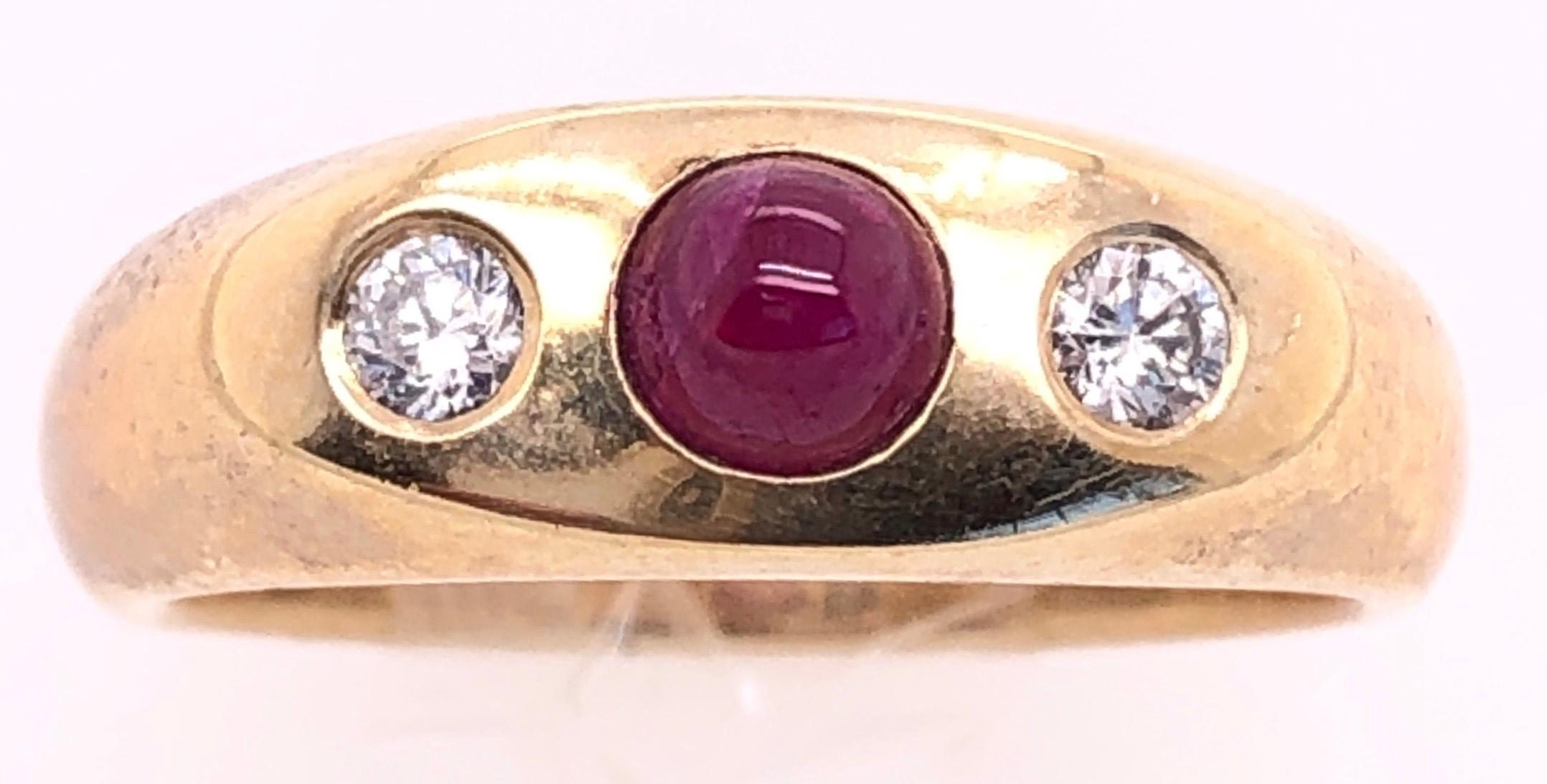 14 Karat Gelbgold Rubin Cabochon Solitär mit Diamant-Akzenten Ring (Moderne) im Angebot