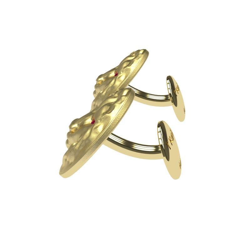 14k Yellow Gold Ruby Lion Cufflinks In New Condition For Sale In New York, NY