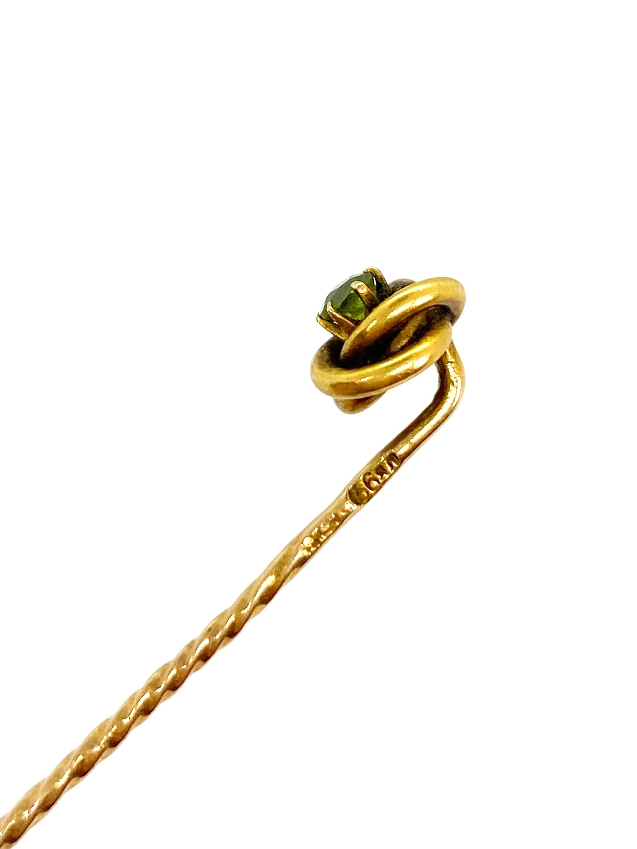 14 Karat Yellow Gold Russia Green Stone Stickpin In Good Condition For Sale In Orimattila, FI
