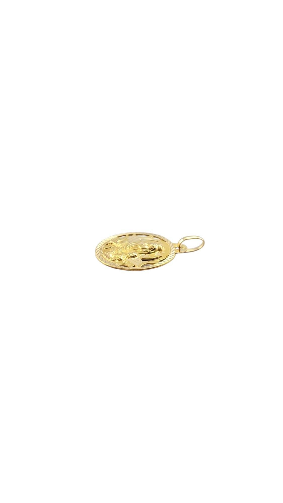 Donna 14 Karat Yellow Gold Sacred Heart Of Jesus and Blessed Mother Pendant #22236 in vendita