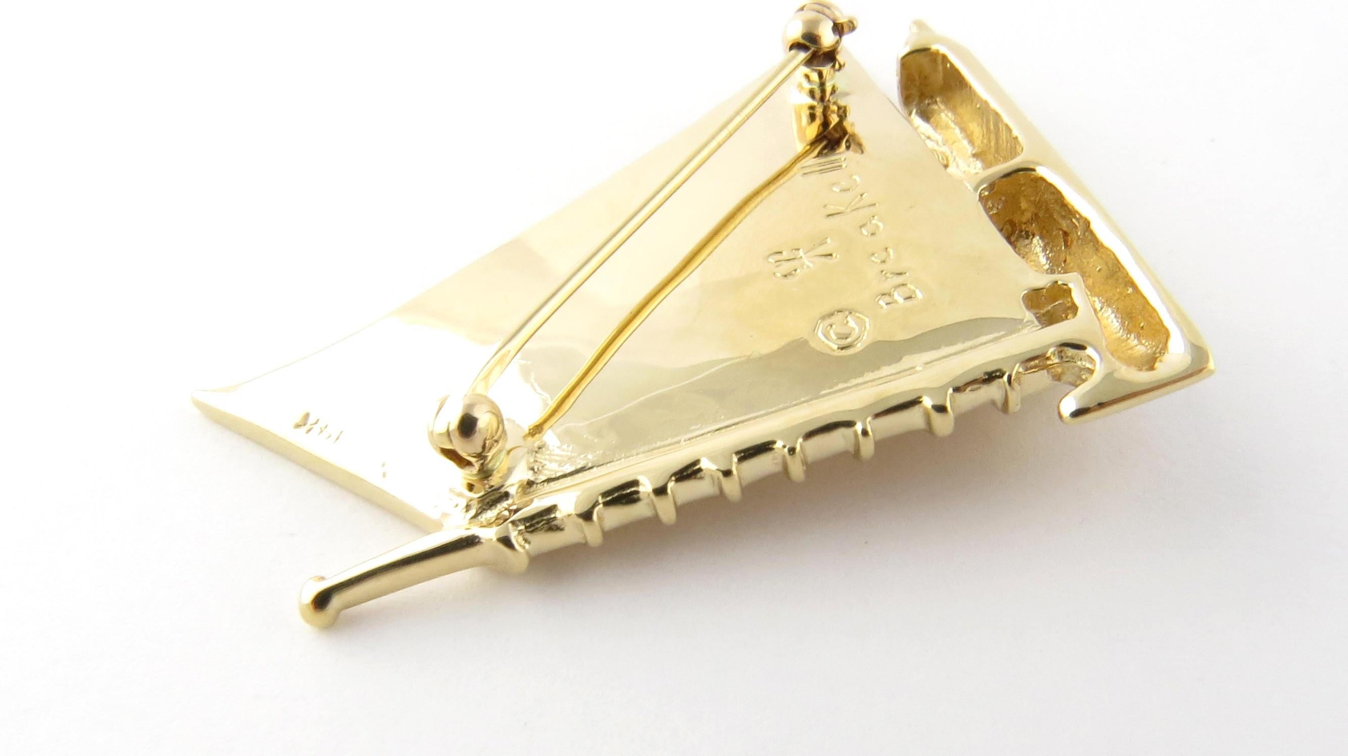 14 Karat Yellow Gold Sailboat Pin or Brooch 2