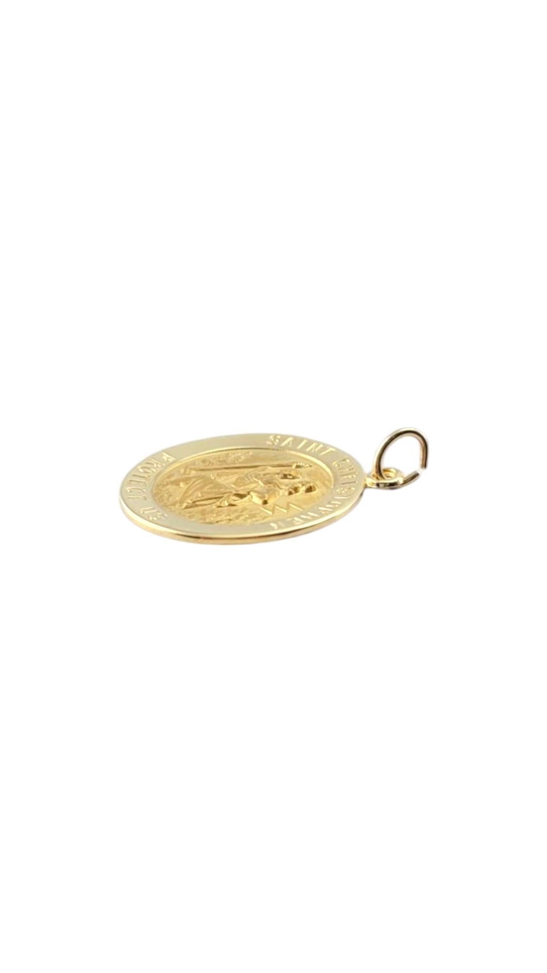 Pendentif Saint Christopher en or jaune 14 carats #21276 Pour femmes en vente