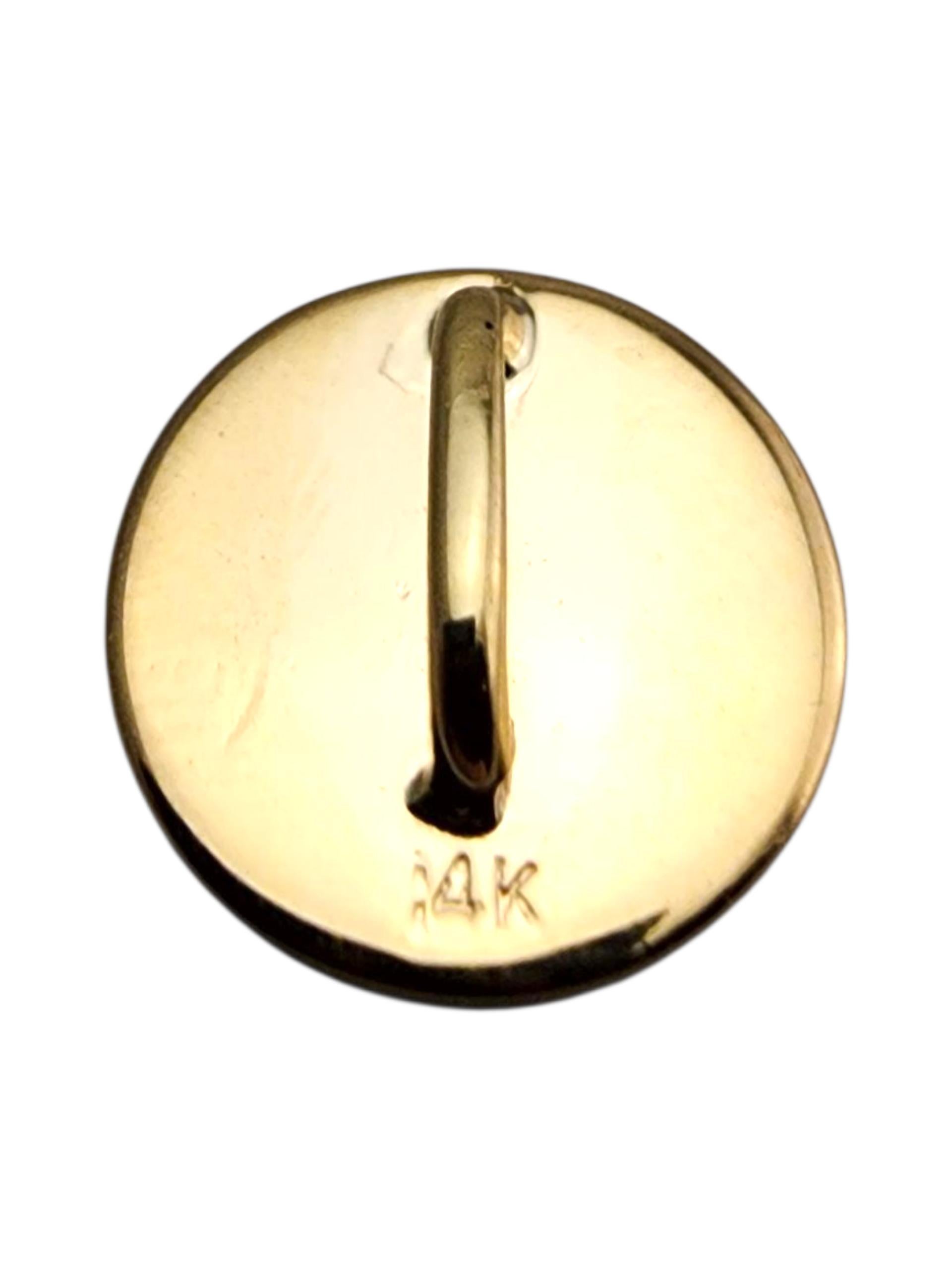 Contemporain Pendentif Saint-Christophe en or jaune 14 carats #23919 en vente