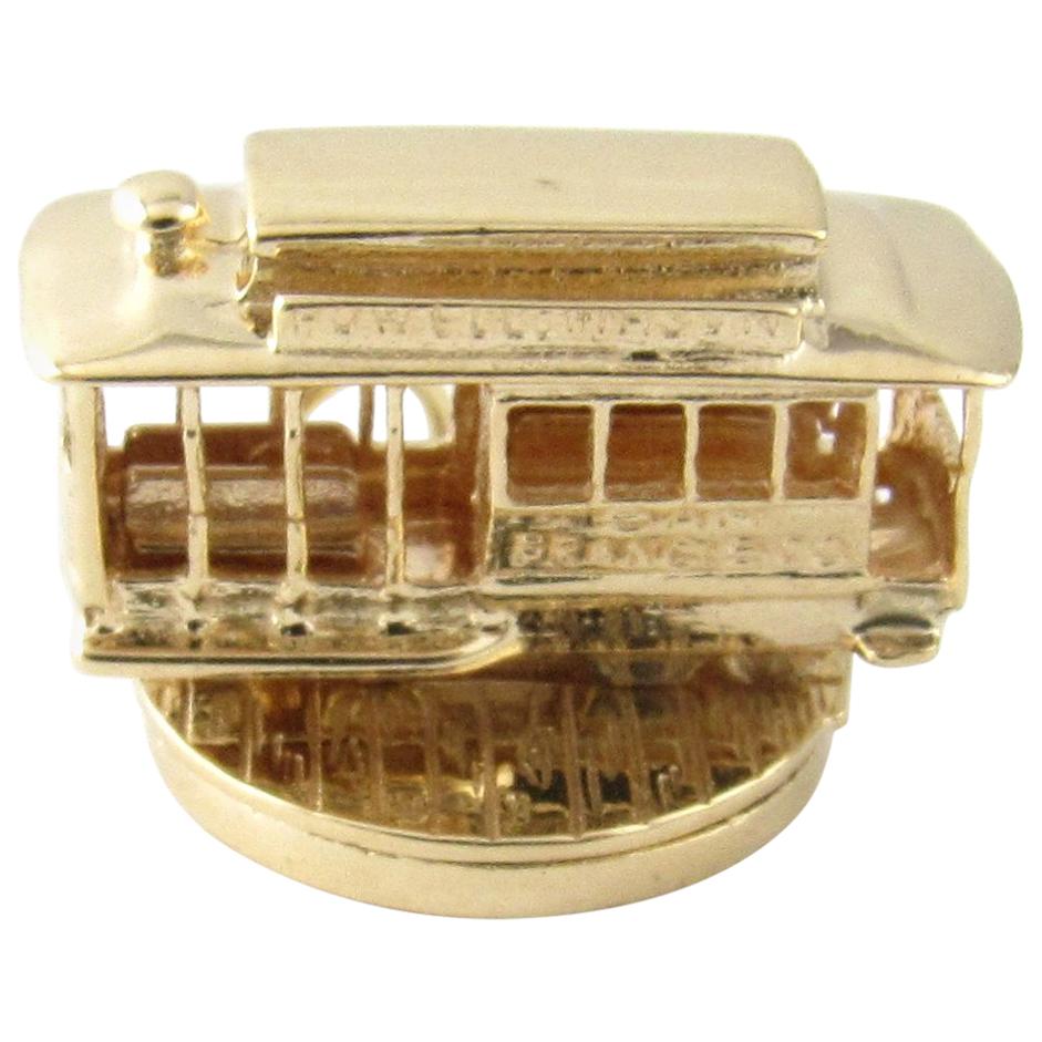 Colgante Teleférico de San Francisco de Oro Amarillo de 14 Kilates