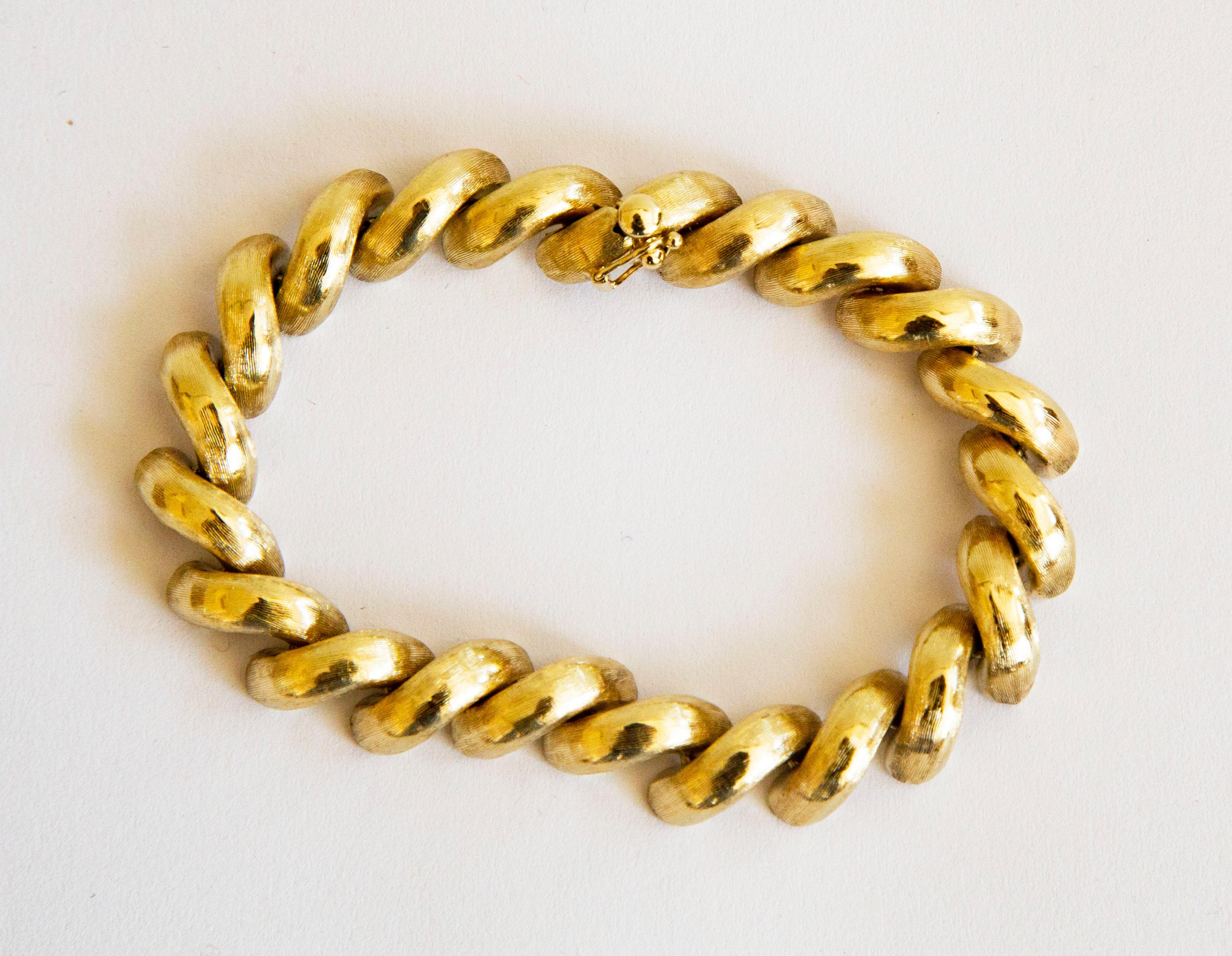 14 Karat Yellow Gold San Marco Macaroni Link Bracelet For Sale 2