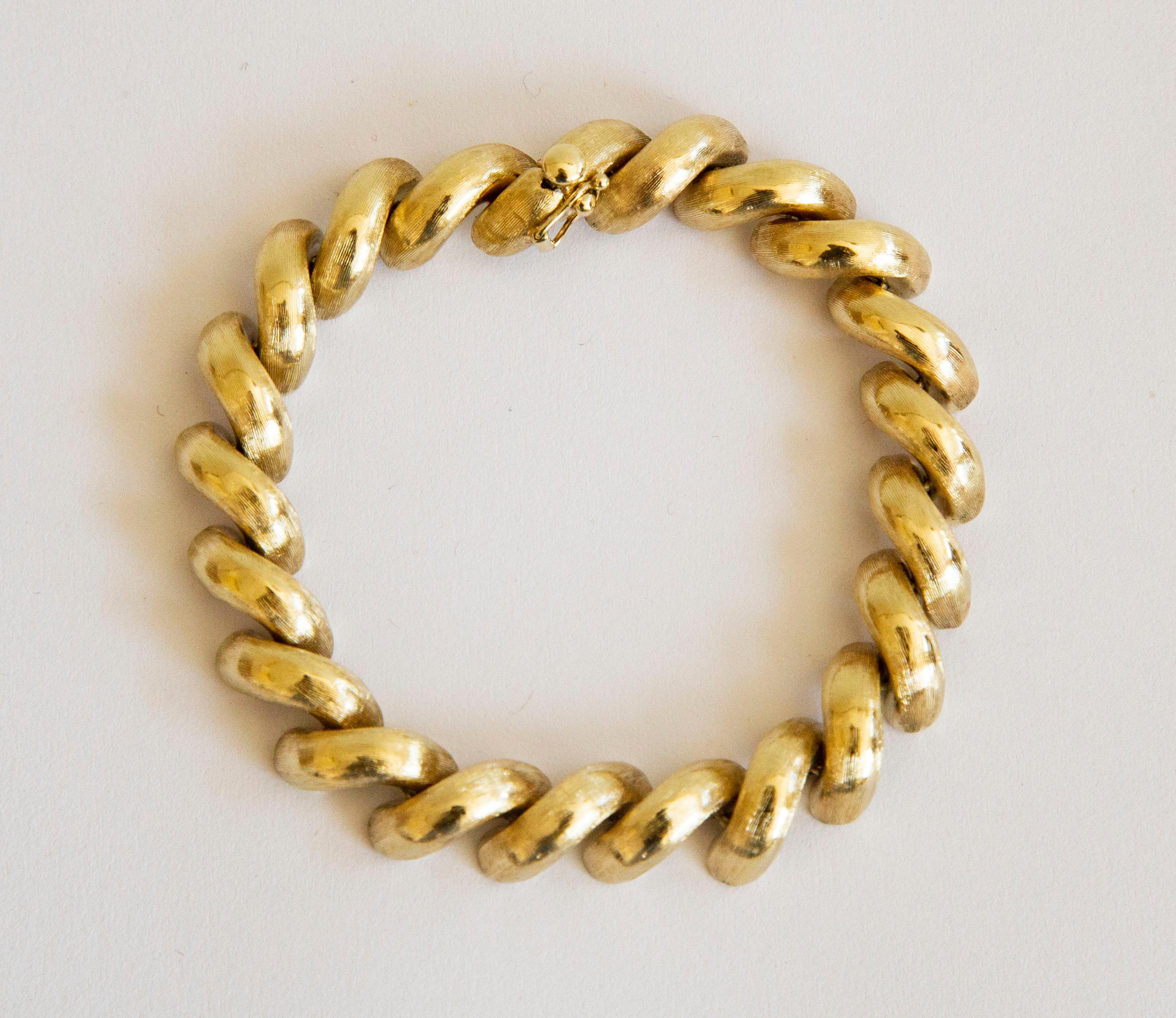 14 Karat Yellow Gold San Marco Macaroni Link Bracelet For Sale 3