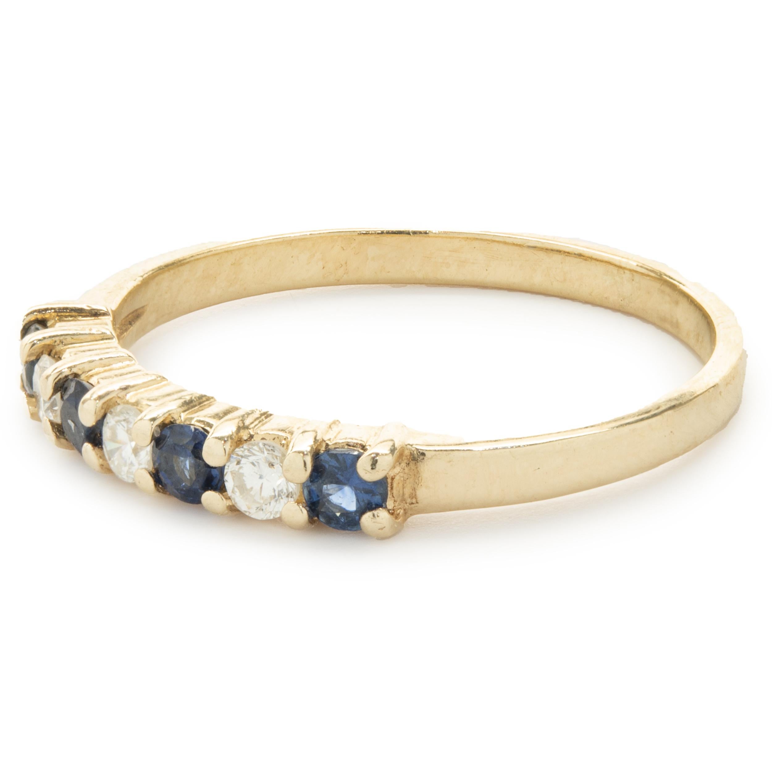 14 Karat Yellow Gold Sapphire and Diamond Band In Excellent Condition For Sale In Scottsdale, AZ