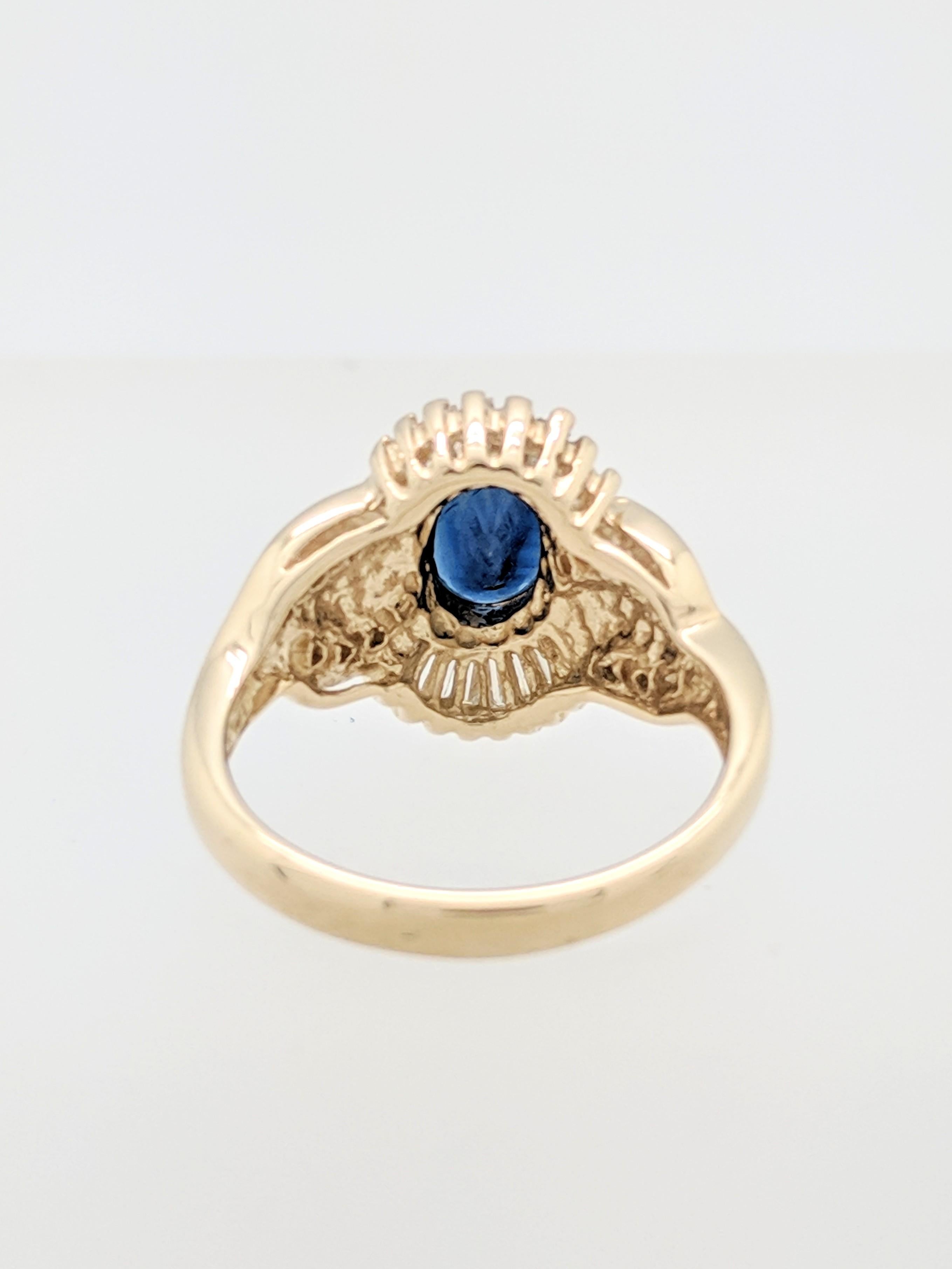 14 Karat Yellow Gold Sapphire and Diamond Estate Ring In Good Condition For Sale In Gainesville, FL