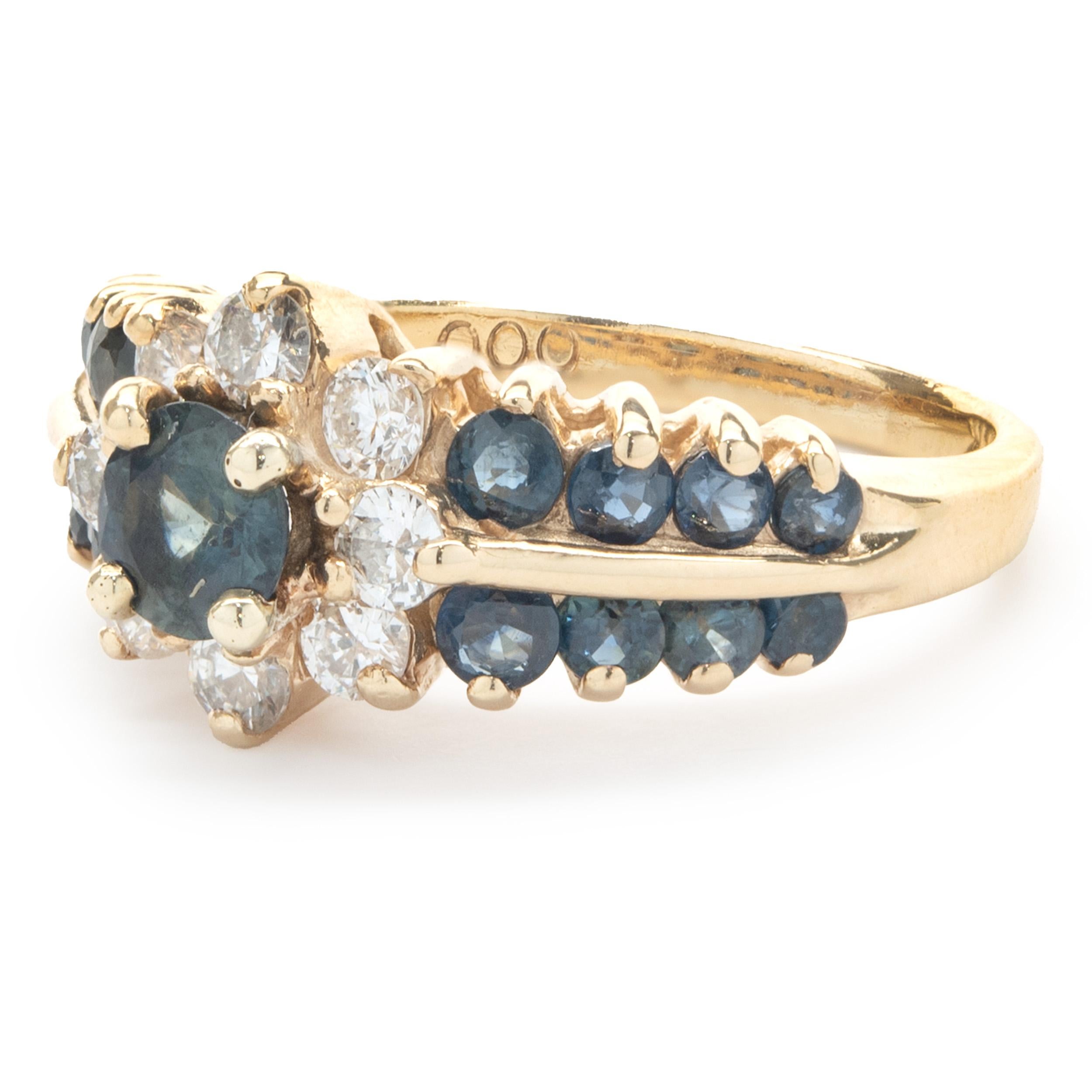 14 Karat Yellow Gold Sapphire and Diamond Flower Ring In Excellent Condition For Sale In Scottsdale, AZ