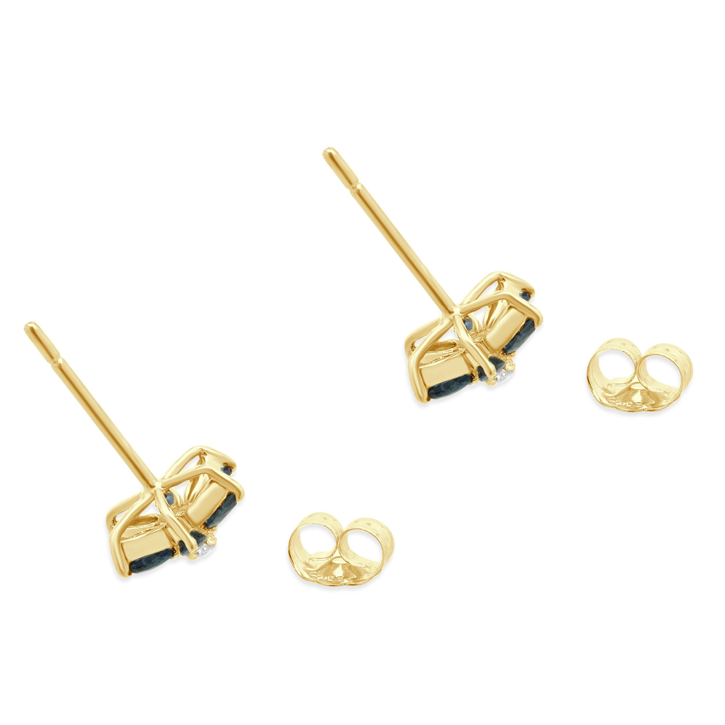 14 Karat Gelbgold Saphir und Diamant Blume Ohrstecker im Zustand „Hervorragend“ im Angebot in Scottsdale, AZ