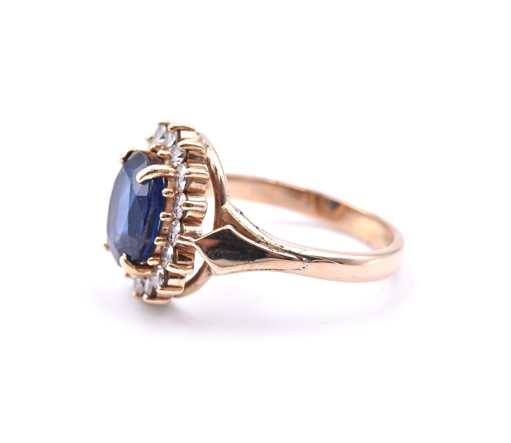 14 Karat Yellow Gold Sapphire and Diamond Ring In Excellent Condition In Scottsdale, AZ