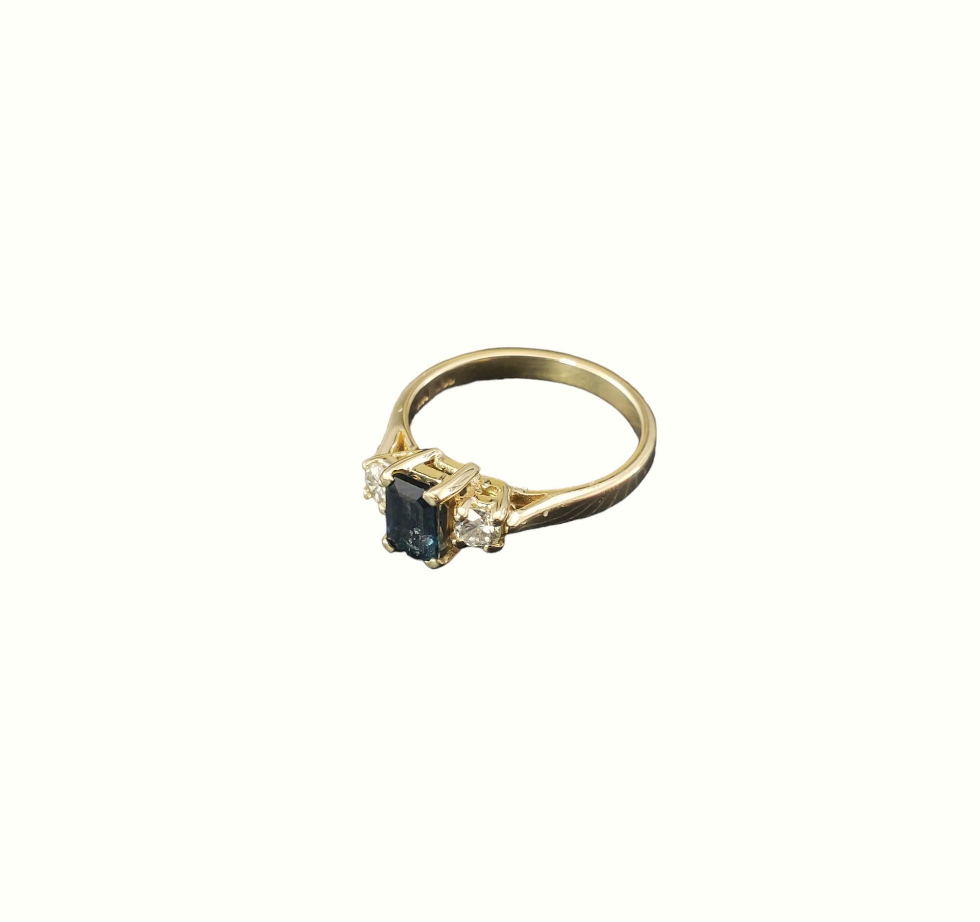 Taille émeraude Bague en or jaune 14 carats, saphir et diamant taille 5,75  #17869 en vente