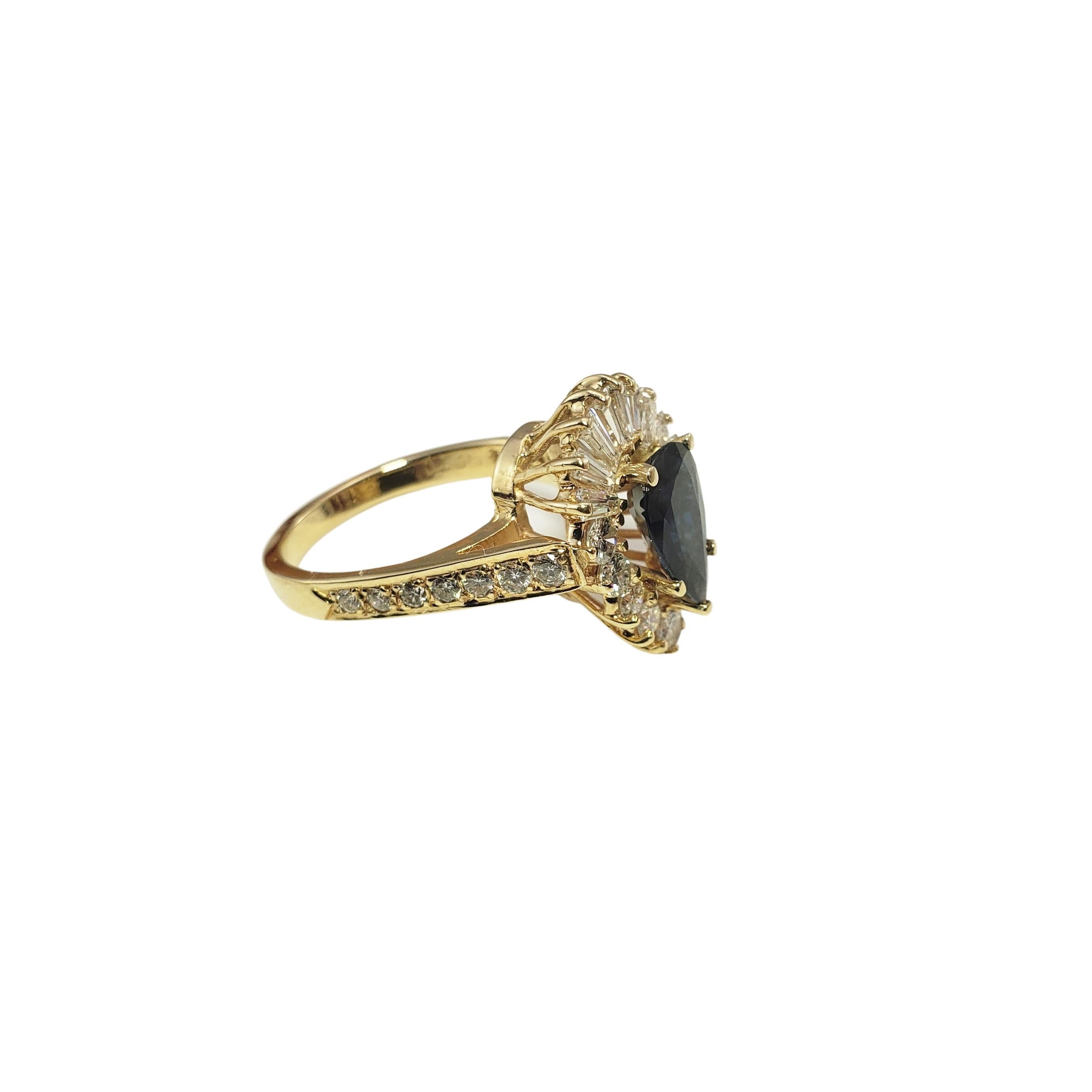 14 Karat Yellow Gold Natural Sapphire and Diamond Ring In Good Condition In Washington Depot, CT