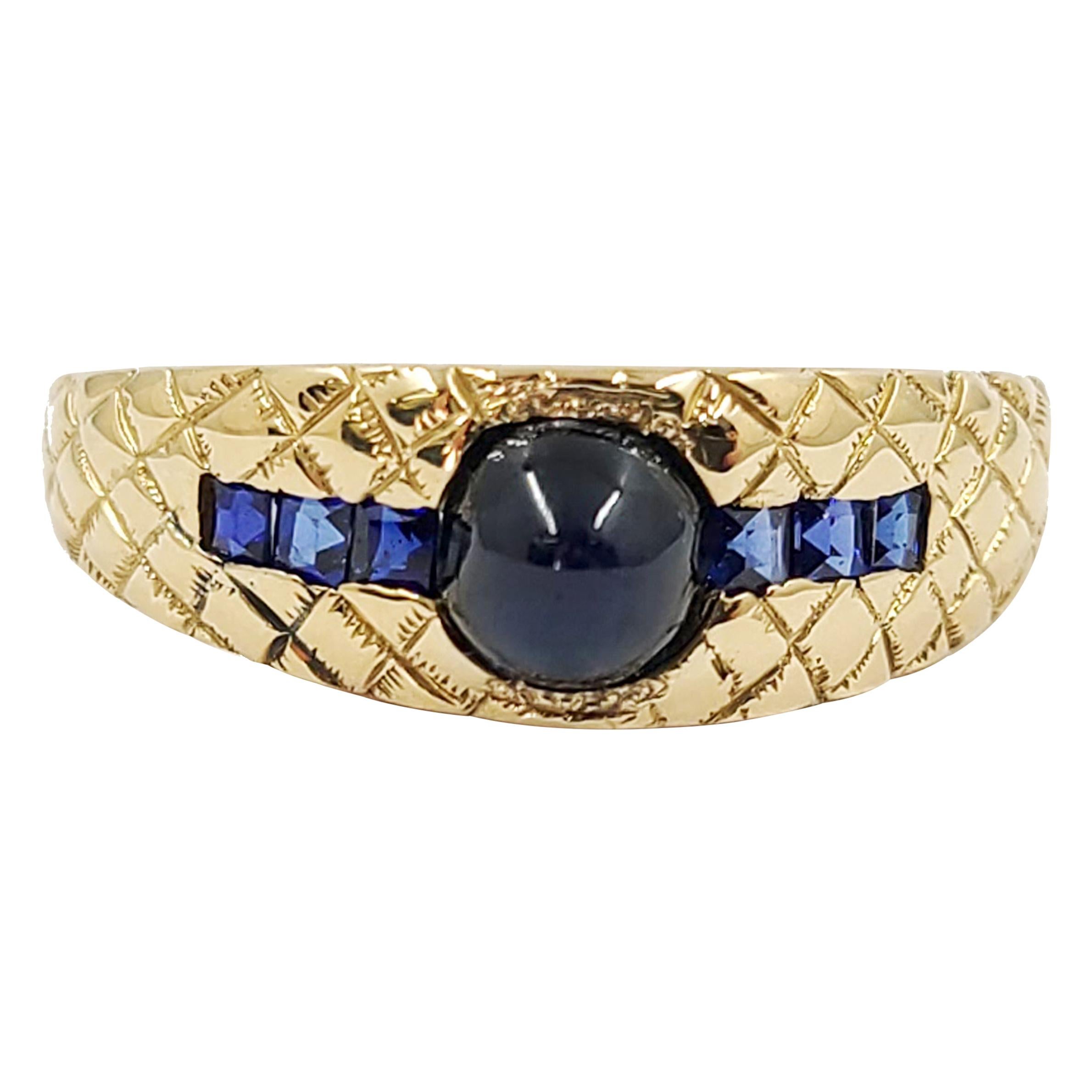14 Karat Yellow Gold Sapphire Quilted Ring