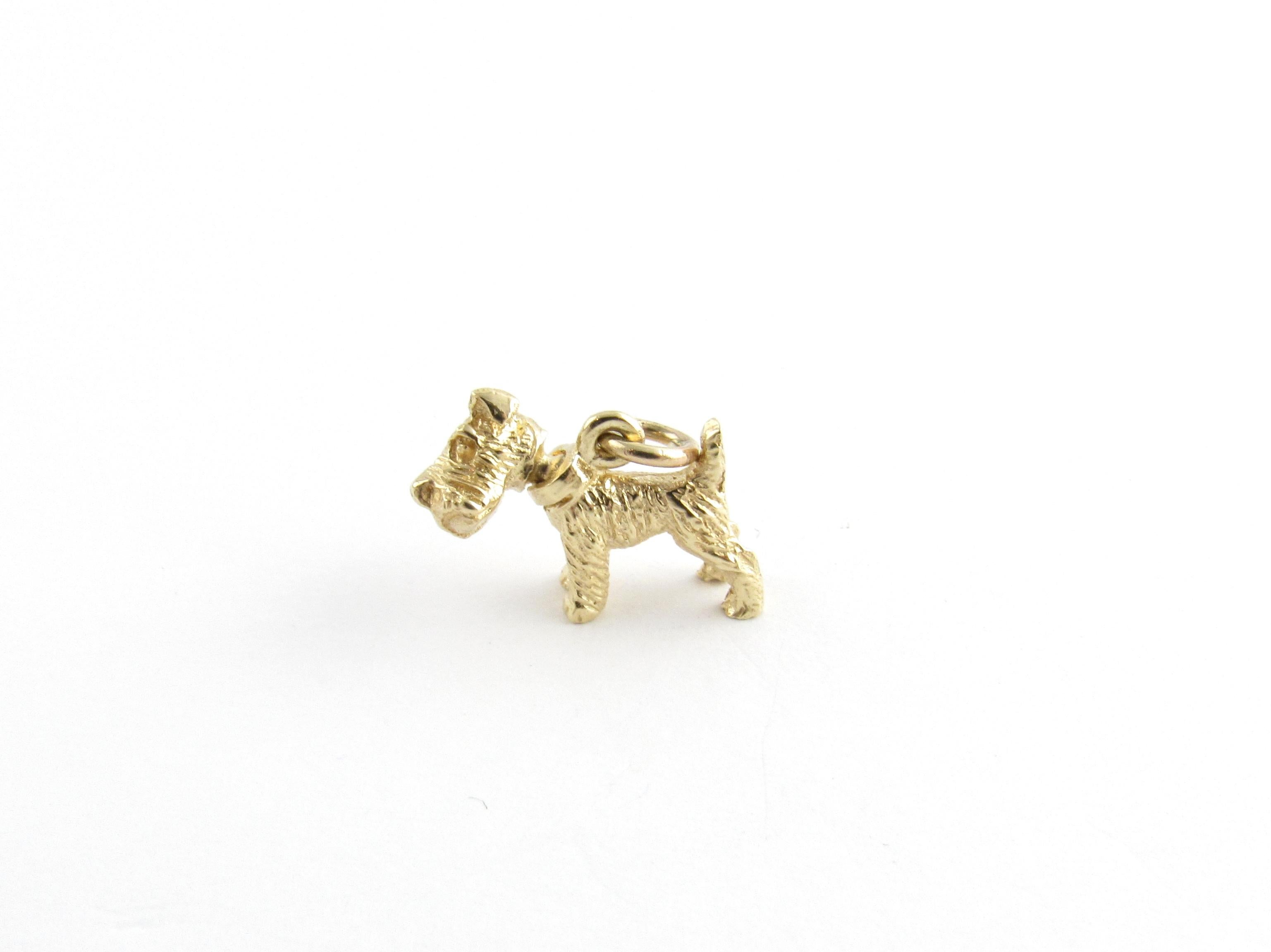 Vintage 14 Karat Yellow Gold Schnauzer Dog Charm

Man's best friend!

This beautifully crafted charm features a lovable schnauzer dog meticulously detailed in 14K yellow gold.

Size: 15 mm x 15 mm

Weight: 1.9 dwt. / 3.0 gr.

Tested for 14K
