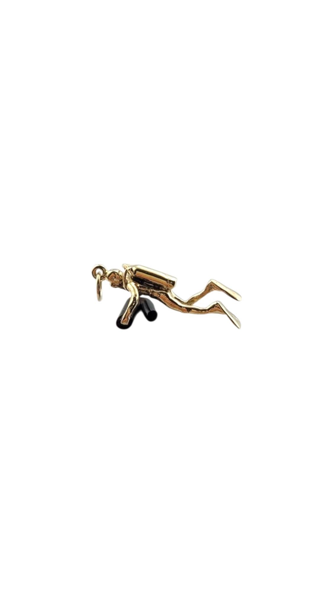 Charm per subacquei in oro giallo 14 carati #22258 in vendita 3