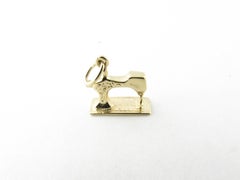 14 Karat Yellow Gold Sewing Machine Charm