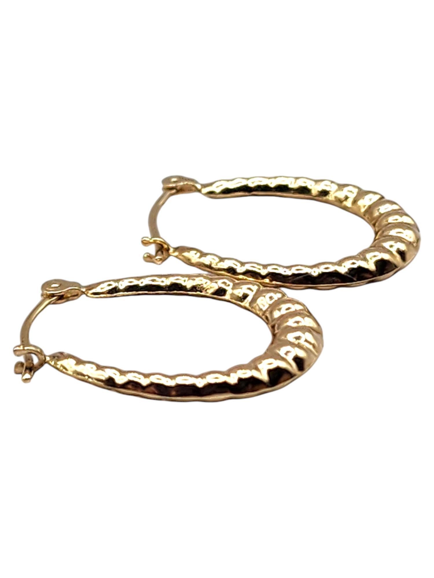 Women's 14 Karat Yellow Gold Shrimp Oval Hoop Earrings #20486 For Sale