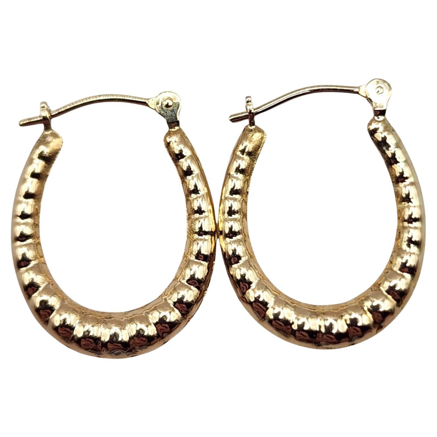 14 Karat Yellow Gold Shrimp Oval Hoop Earrings #20486
