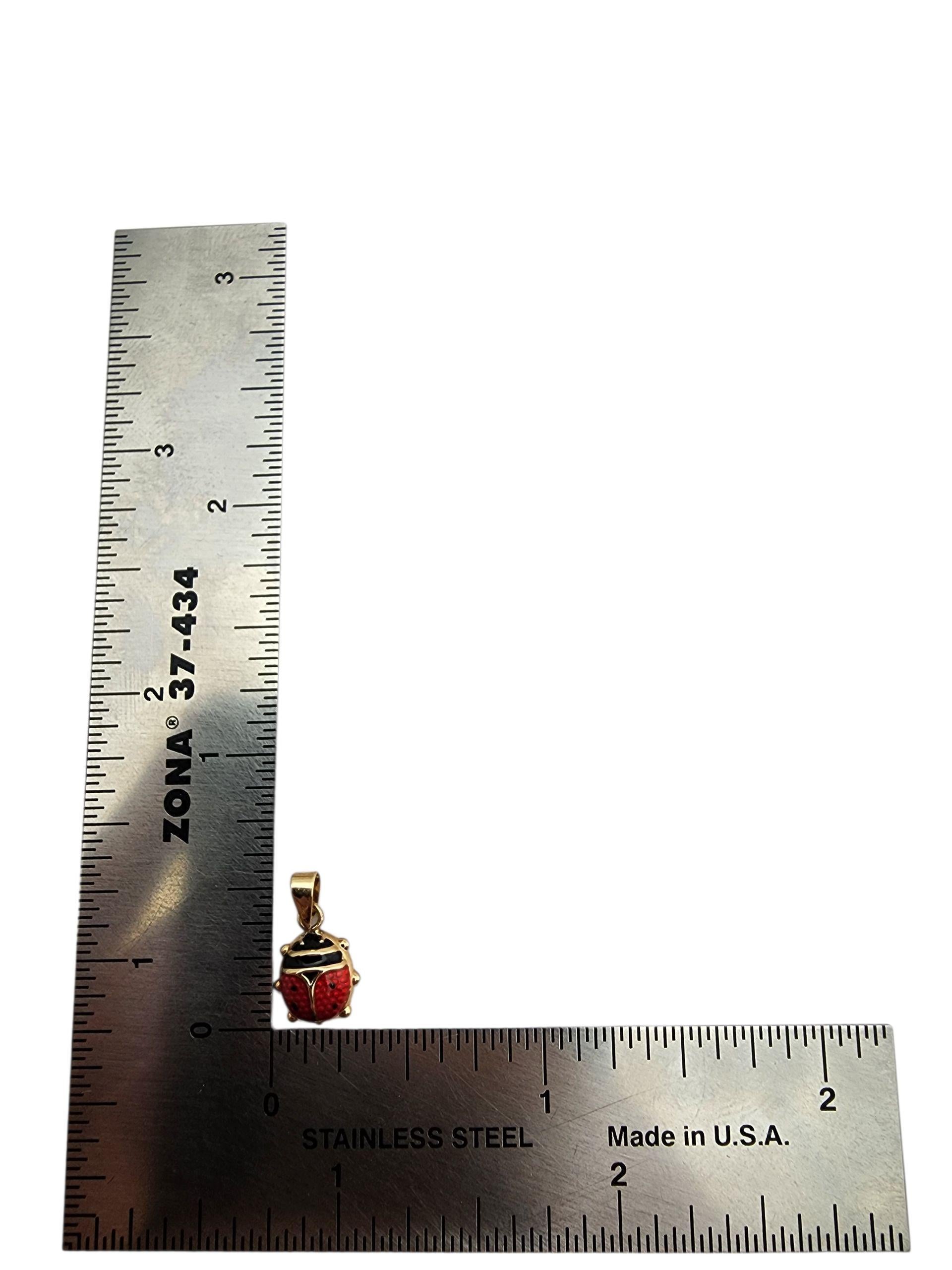 Charm a forma di piccola coccinella in oro giallo 14 carati #23695 in vendita 3