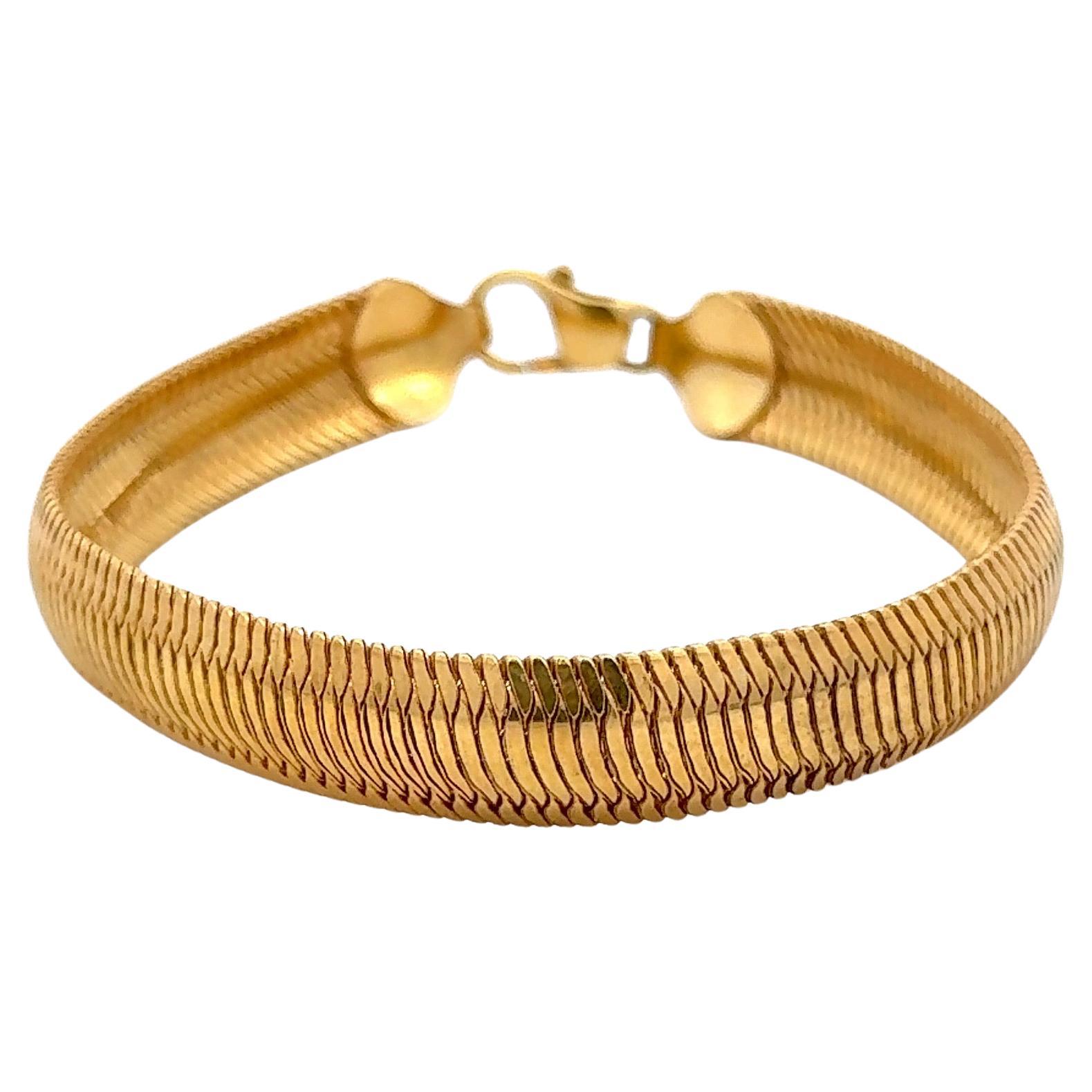14 Karat Yellow Gold Snake Motif Bracelet 10.2 Grams Made In Italy
