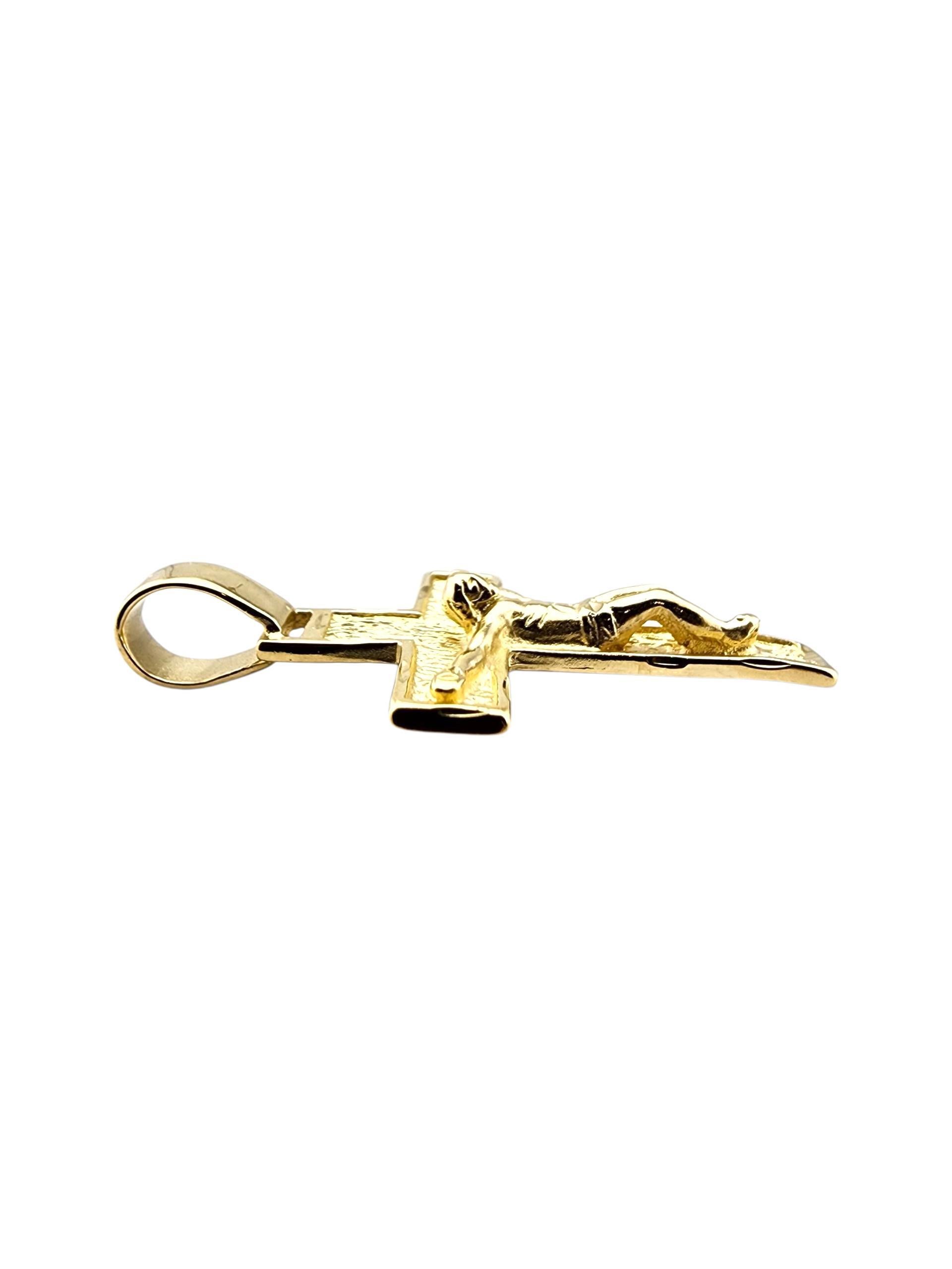 Pendentif Crucifix en or jaune 14 carats #23285 Bon état - En vente à Washington Depot, CT