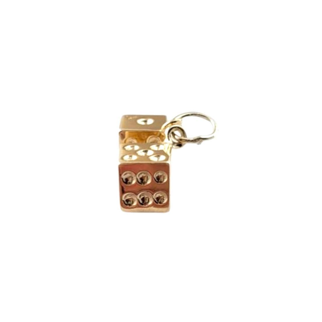 Breloque en or jaune 14 carats avec diamants massifs #21504 Pour femmes en vente