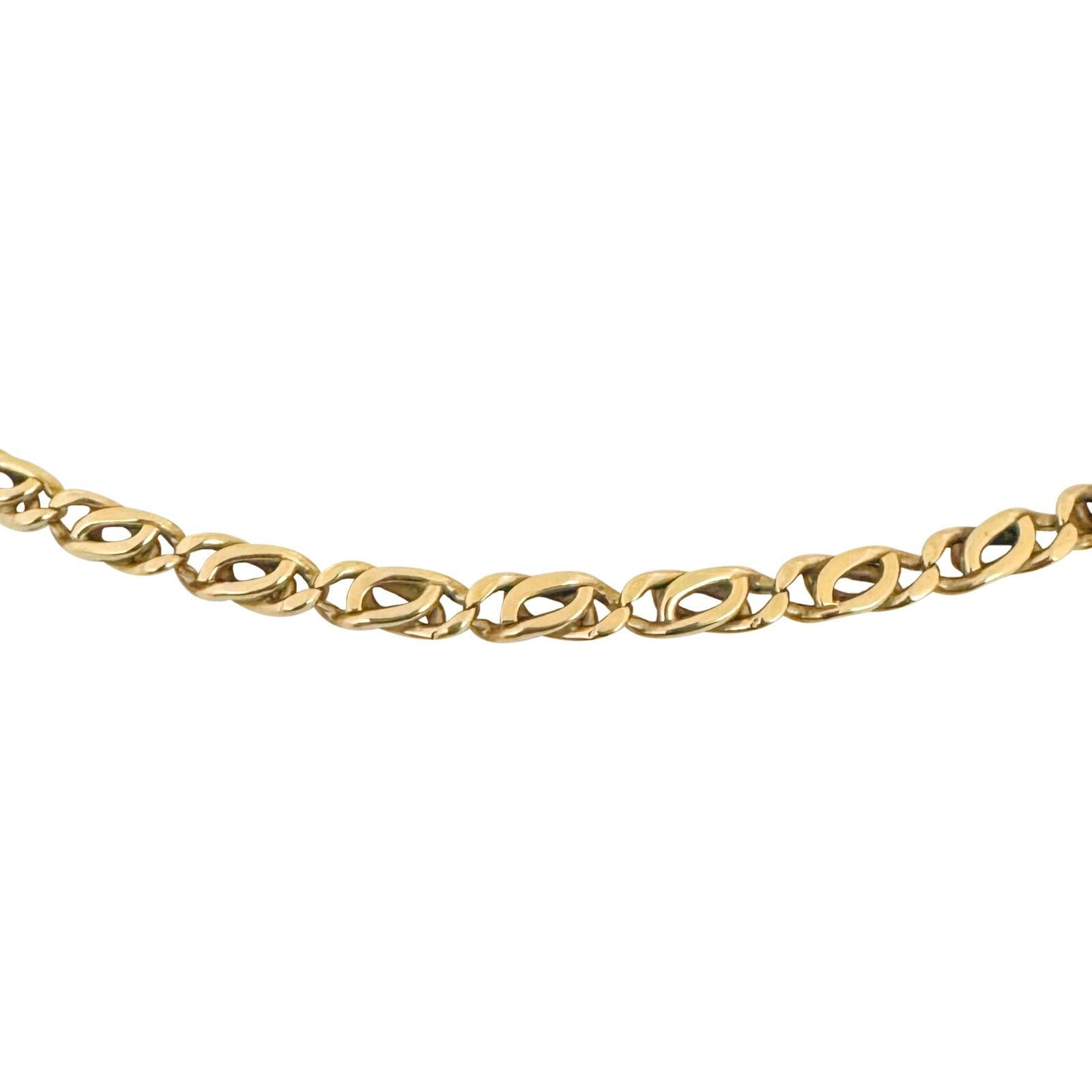 14 Karat Yellow Gold Solid Fancy Curb Link Chain Necklace  In Good Condition In Guilford, CT