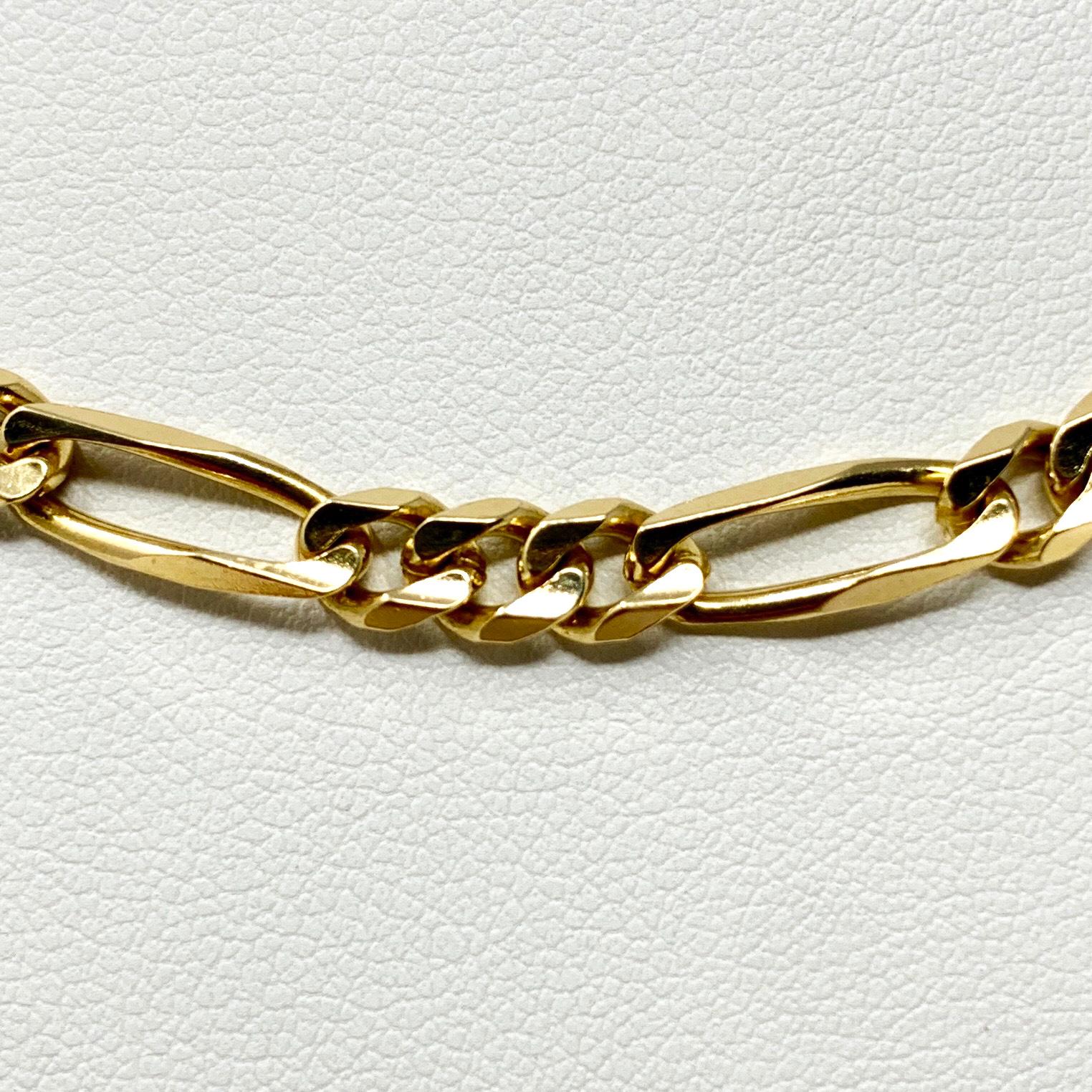 14 Karat Yellow Gold Solid Figaro Link Chain Necklace In Good Condition In Guilford, CT