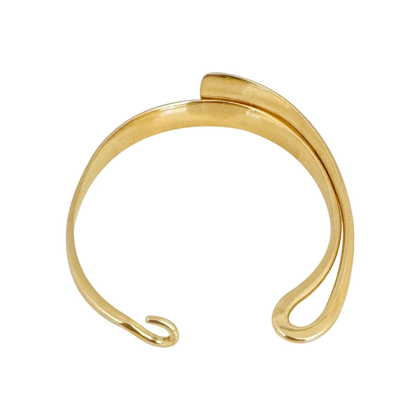 14 Karat Yellow Gold Solid Ladies Fancy Modernist Bypass Bangle Bracelet  1