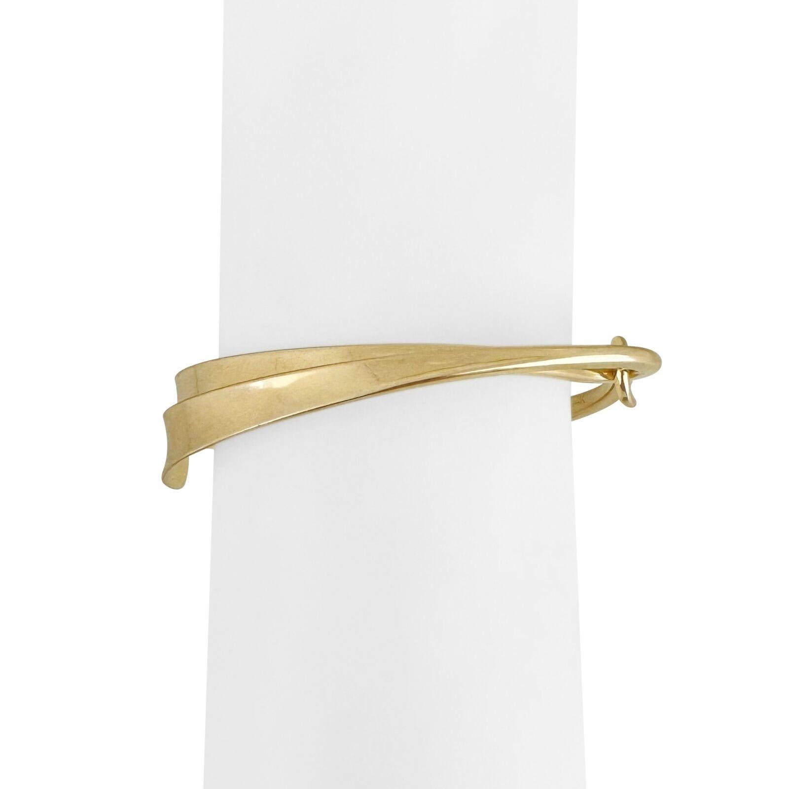 14 Karat Yellow Gold Solid Ladies Fancy Modernist Bypass Bangle Bracelet  3
